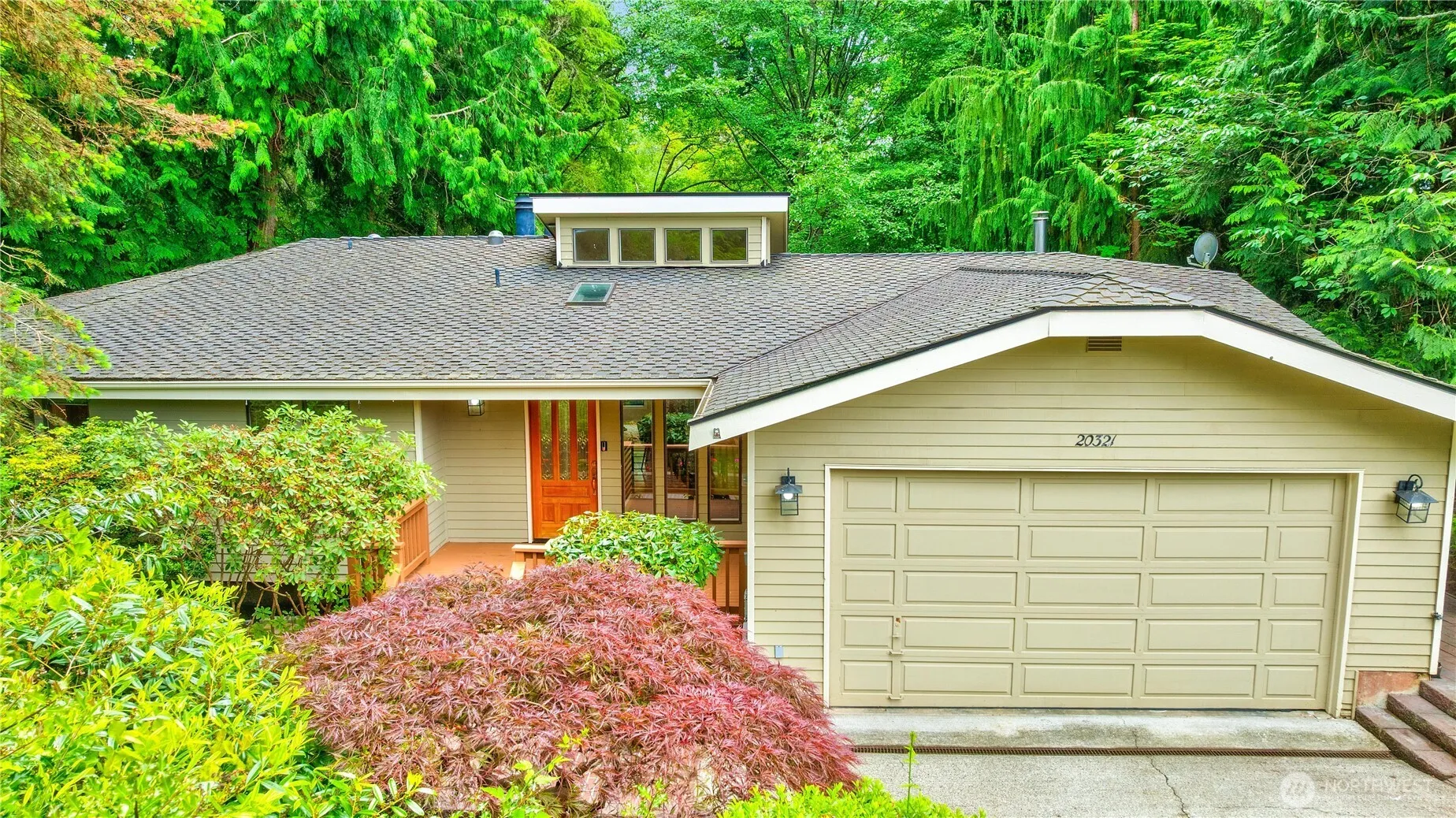 Property photo for 20321 92nd Avenue W, Edmonds photo 3