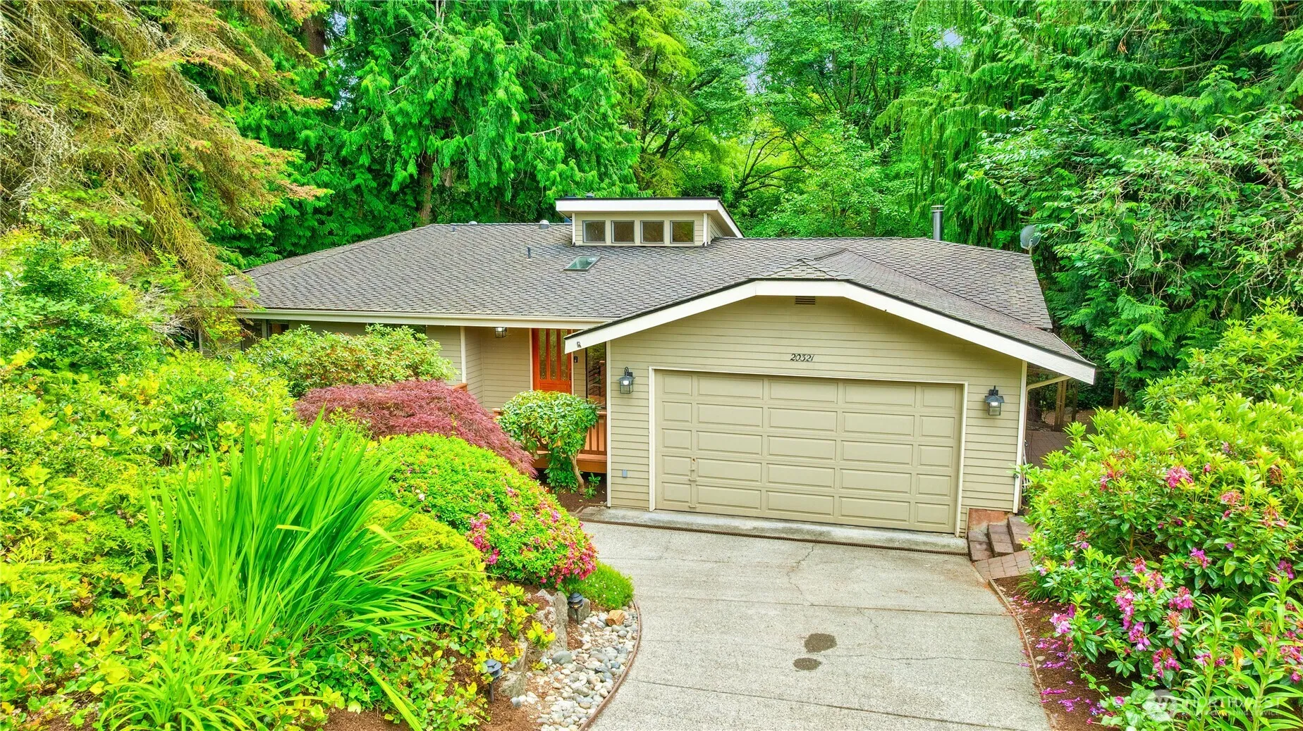 Property photo for 20321 92nd Avenue W, Edmonds