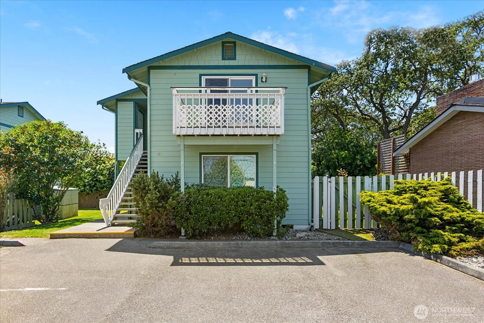 Property photo for 1113 Se 6th Avenue, Oak Harbor