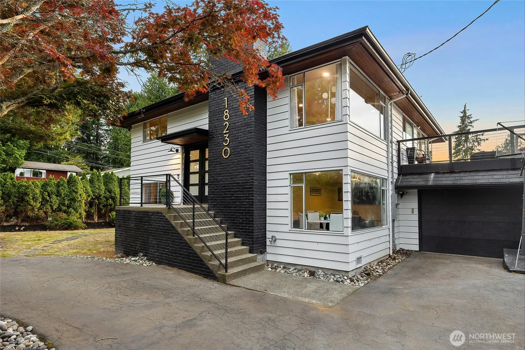 Property photo for 18230 88th Avenue W, Edmonds photo 2