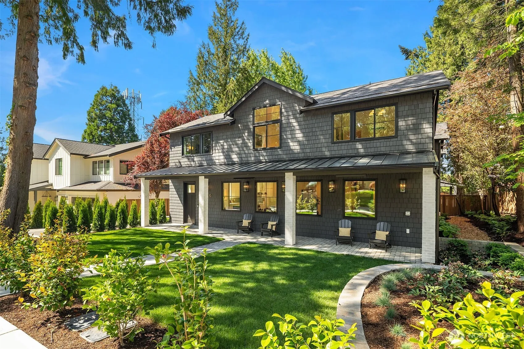 Property photo for 12416 Ne 72nd Street, Kirkland