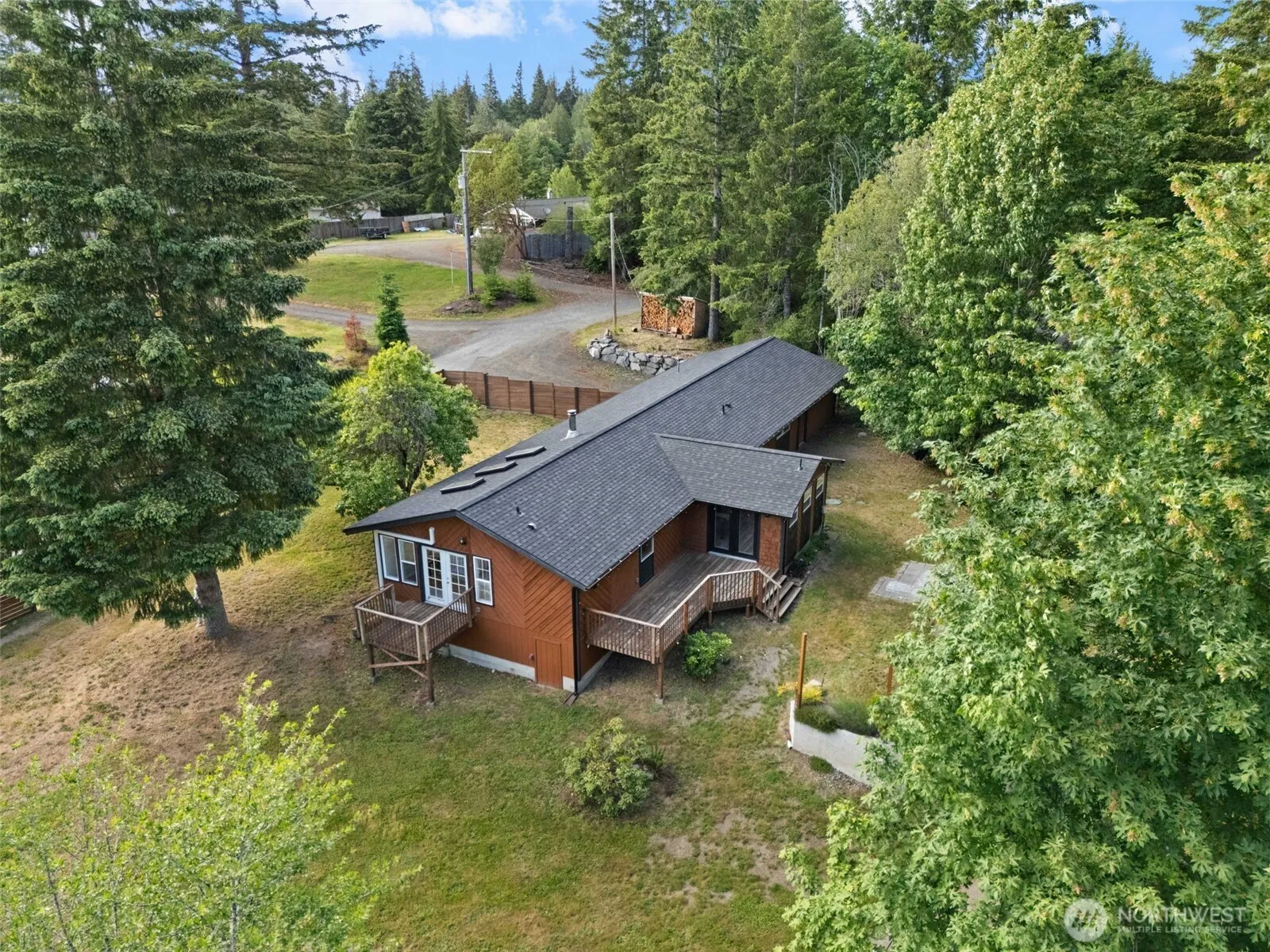 Property photo for 31 Se Campfire Court, Shelton