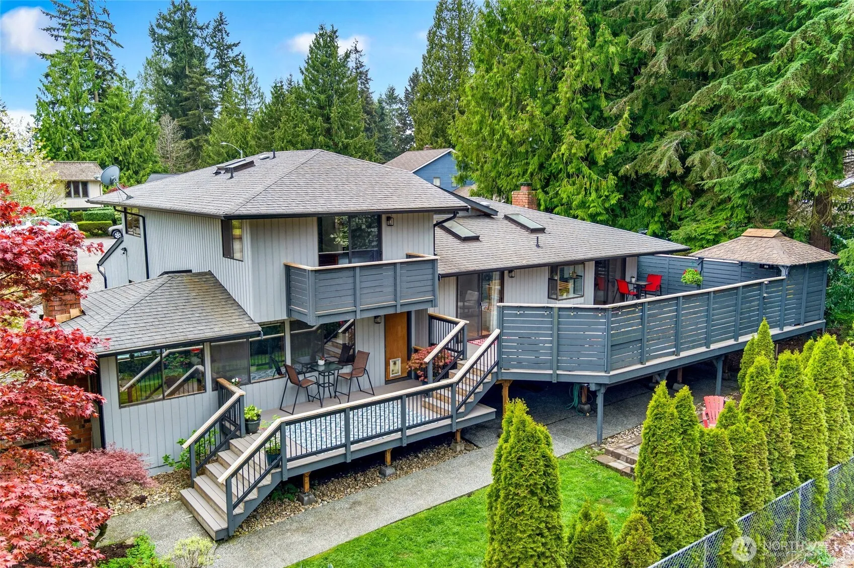 Property photo for 3109 108th Street Se, Everett photo 2