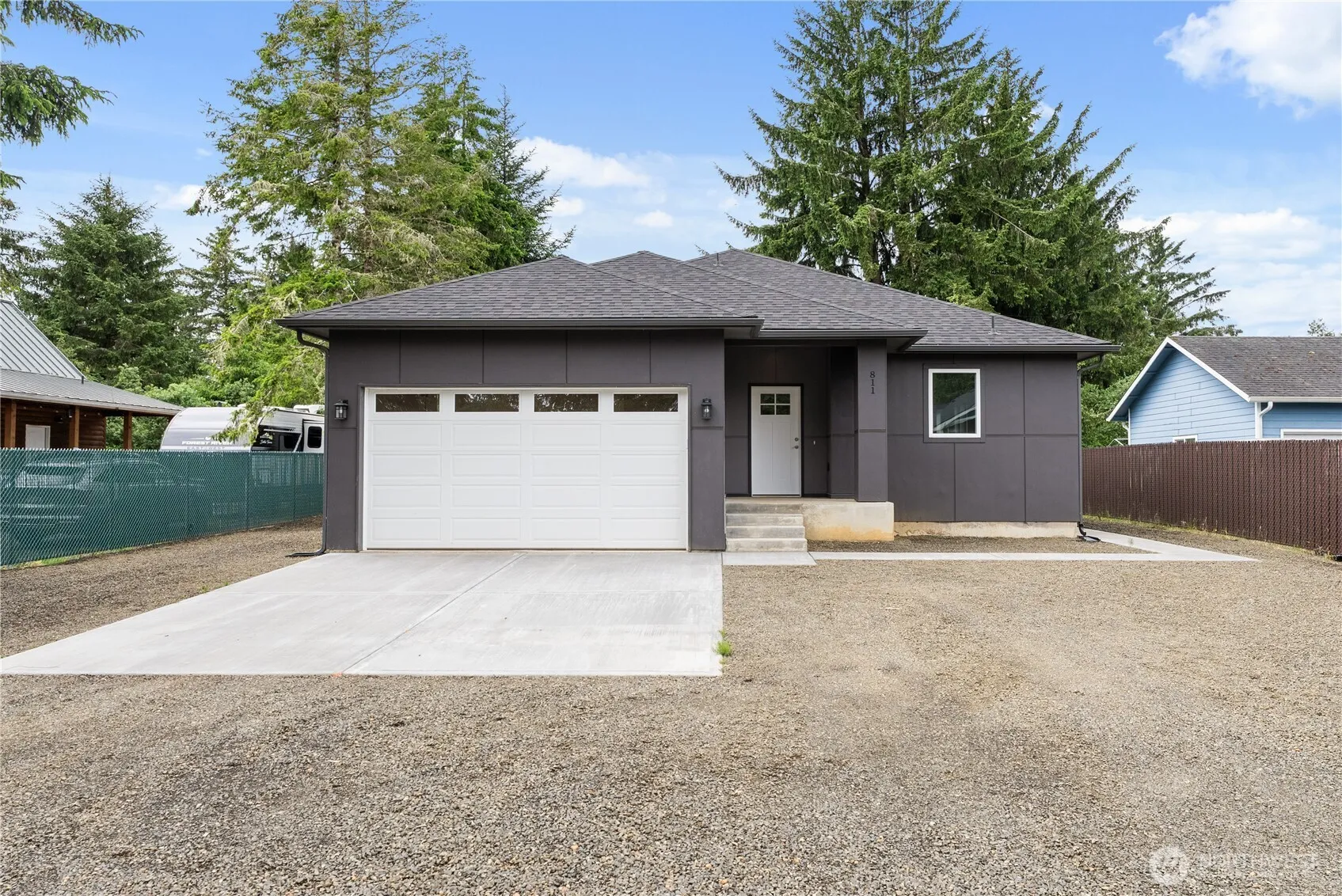 Property photo for 811 Vagabond Avenue, Ocean Shores