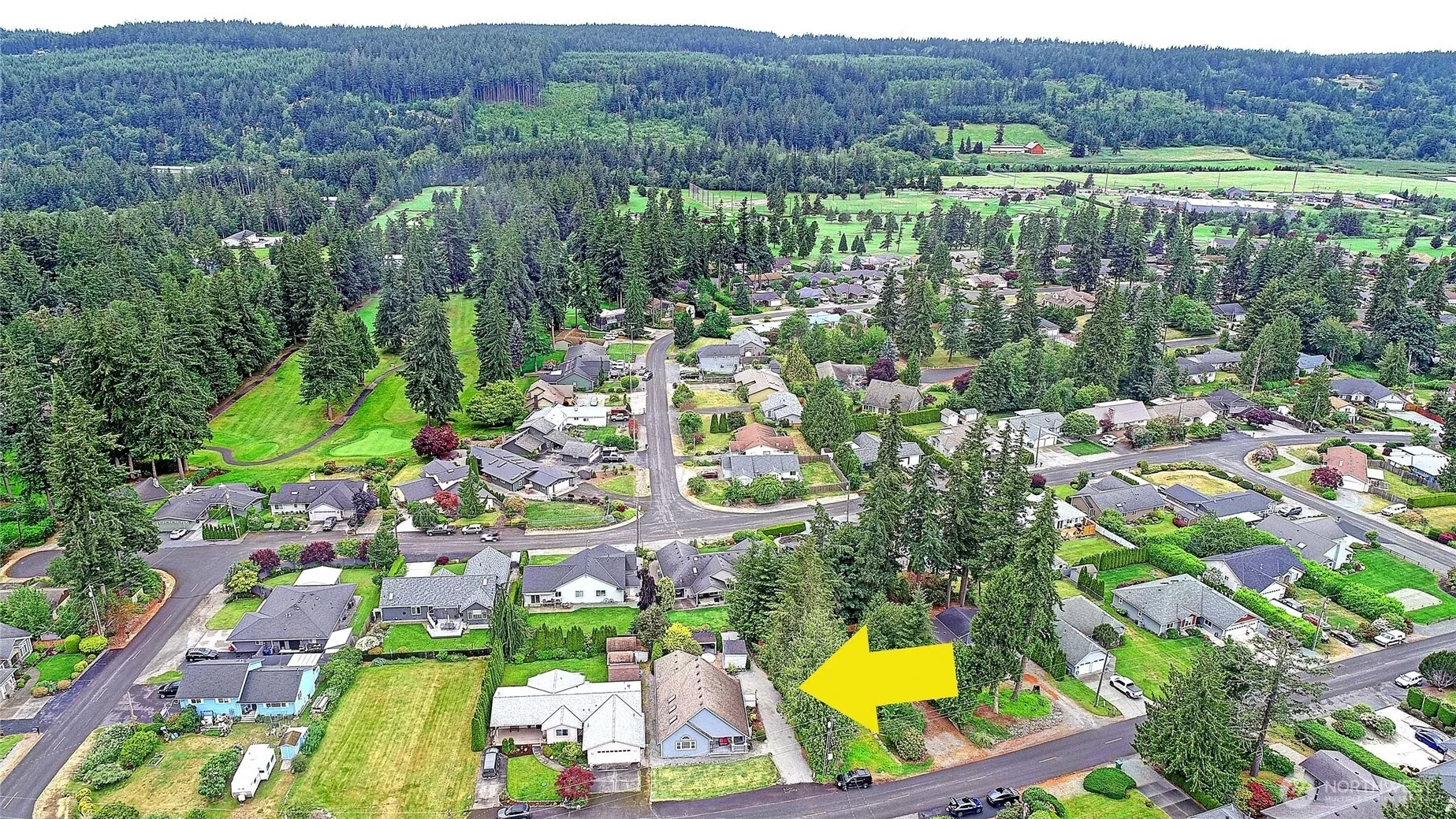 Property photo for 237 Heather Drive, Camano Island photo 3