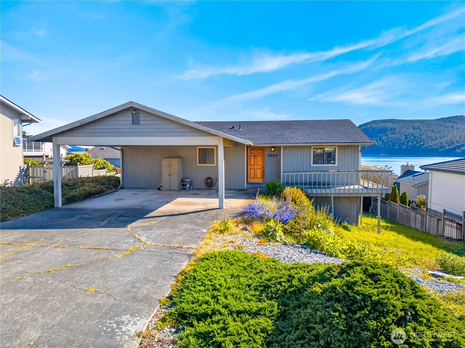 Property photo for 5005 Dundee Drive, Anacortes
