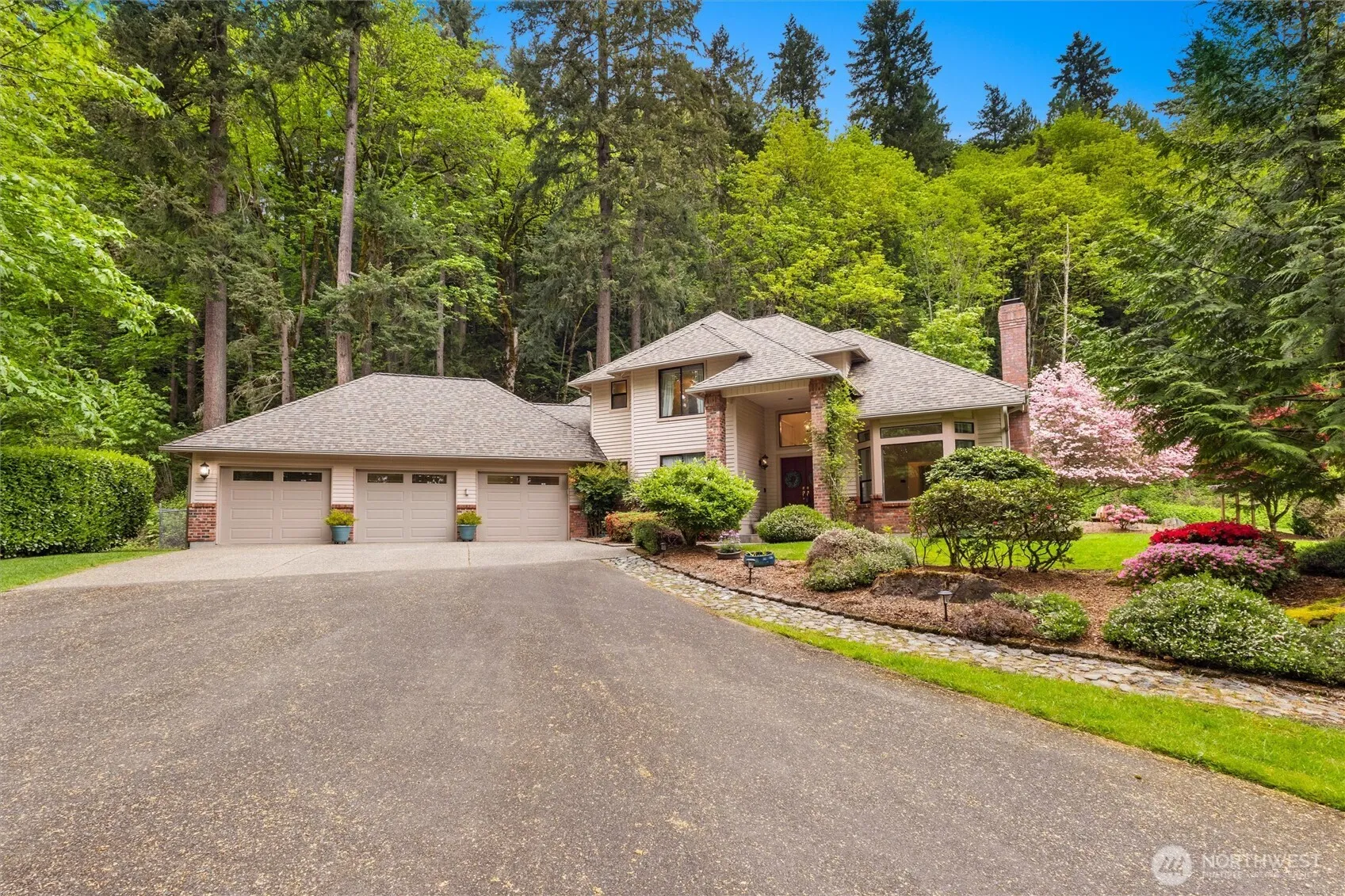 Property photo for 11000 164th Avenue Se, Renton