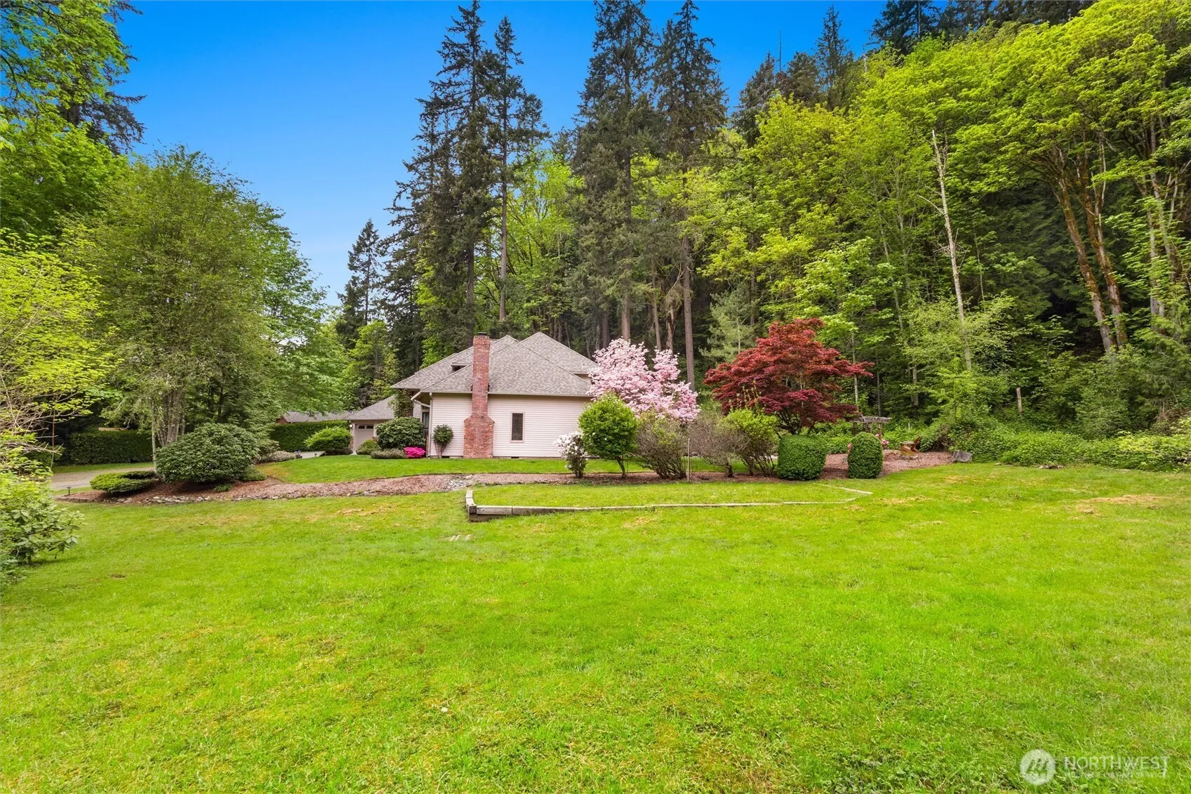 Property photo for 11000 164th Avenue Se, Renton photo 2
