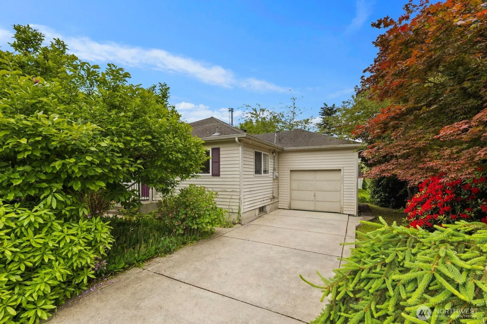 Property photo for 295 Ne Alder Street, Issaquah photo 2