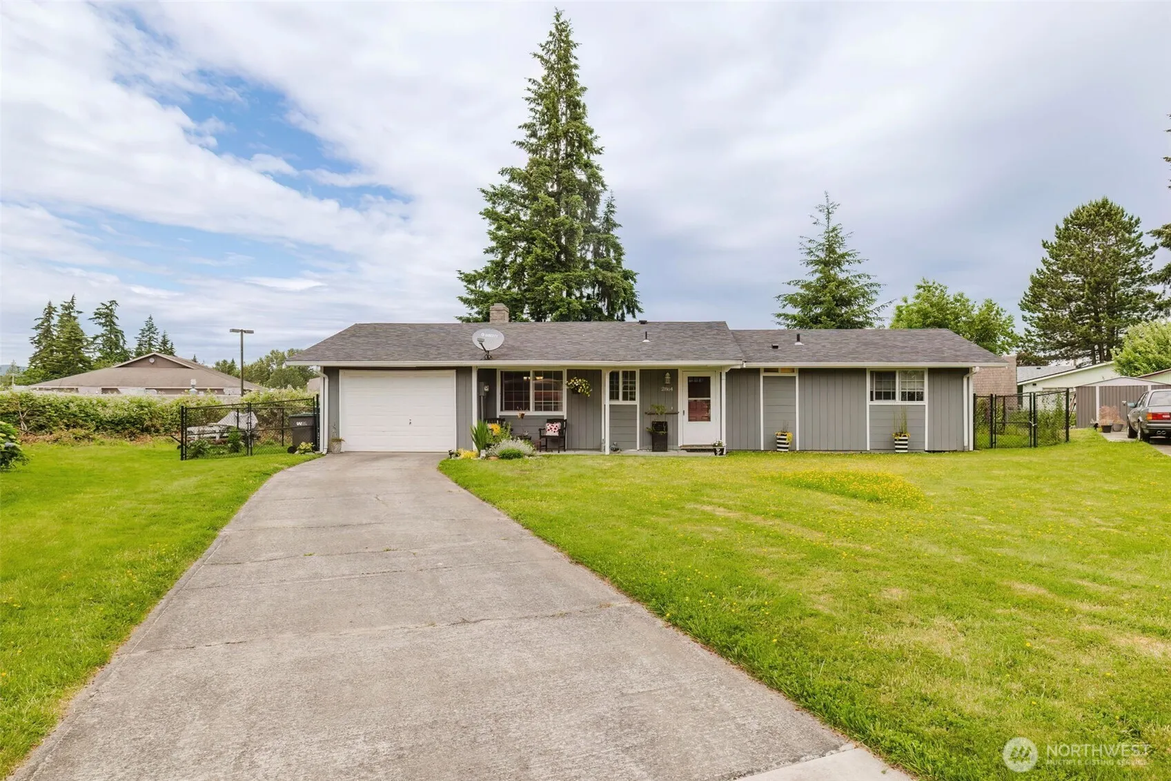 Property photo for 2864 Se Flaiz Court, Port Orchard