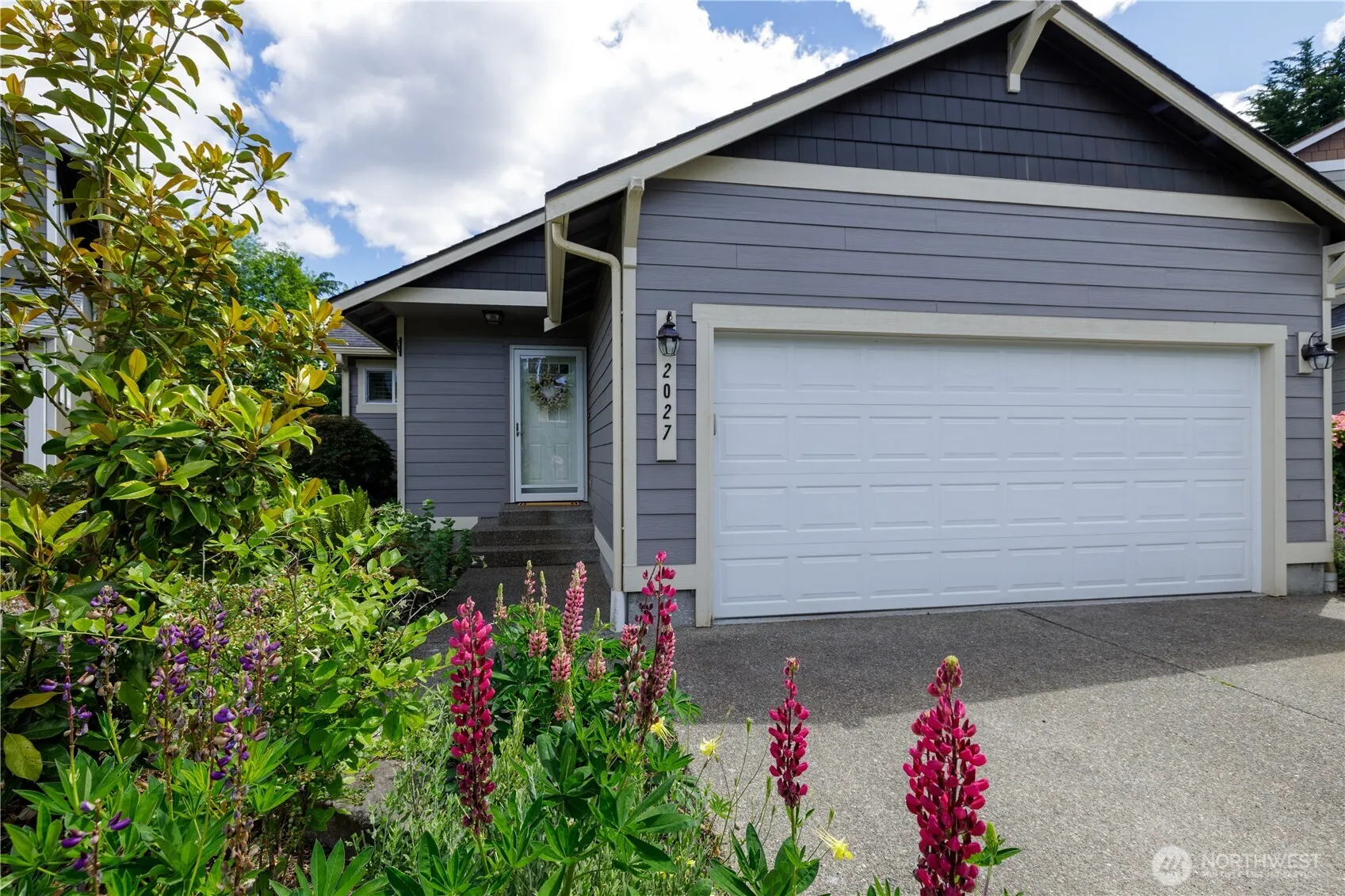 Property photo for 2027 Stillwater Avenue Nw, Olympia