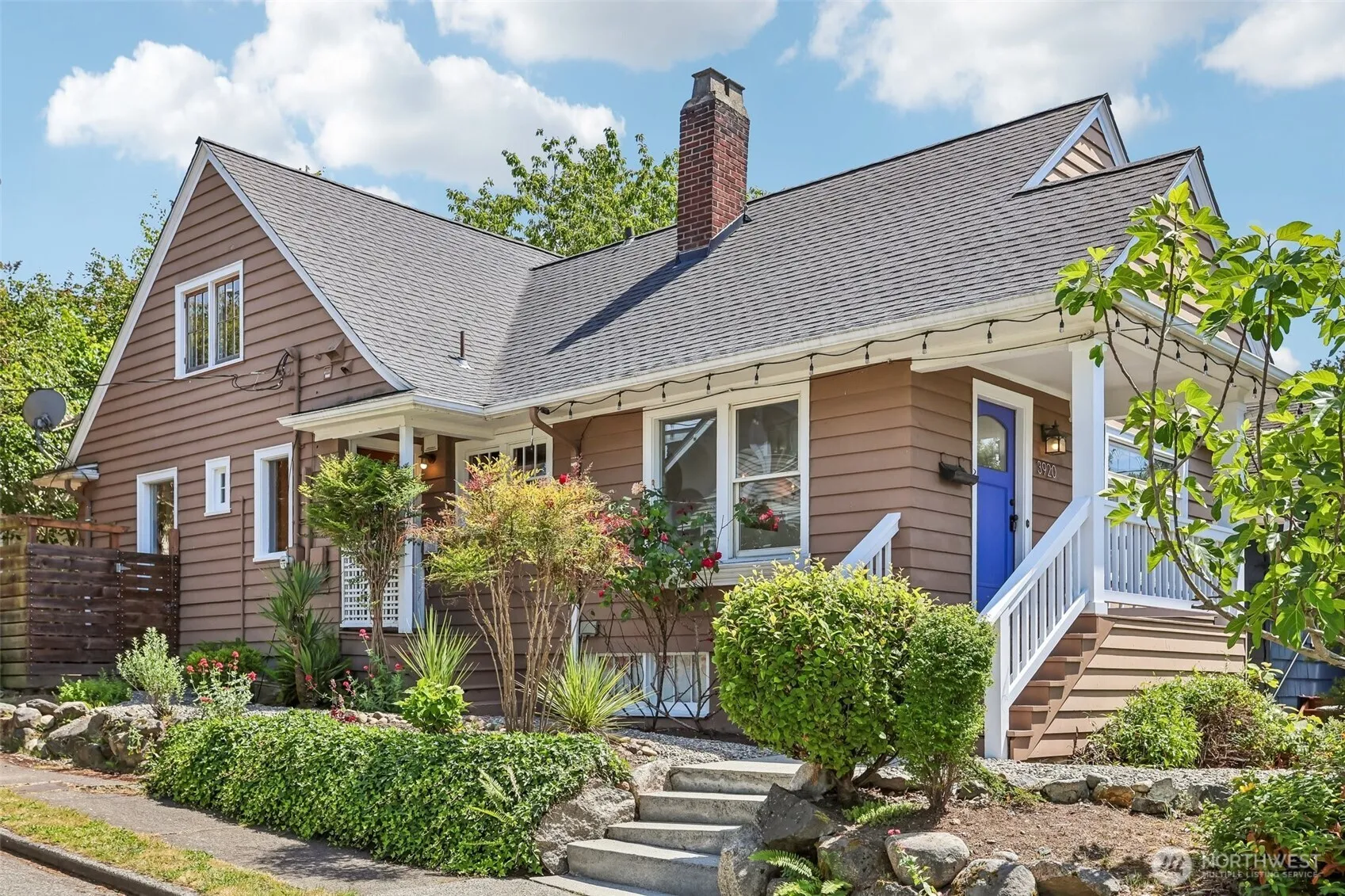 Property photo for 3920 Ashworth Avenue N, Seattle