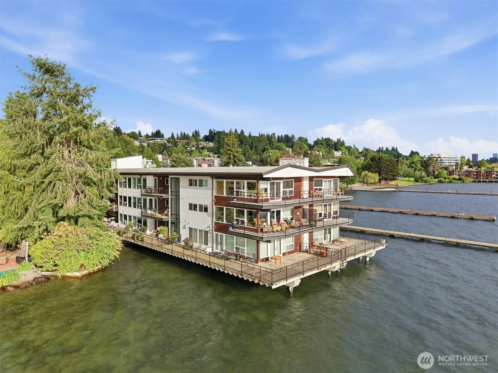 Property photo for 6201 Lake Washington Blvd Ne #307, Kirkland