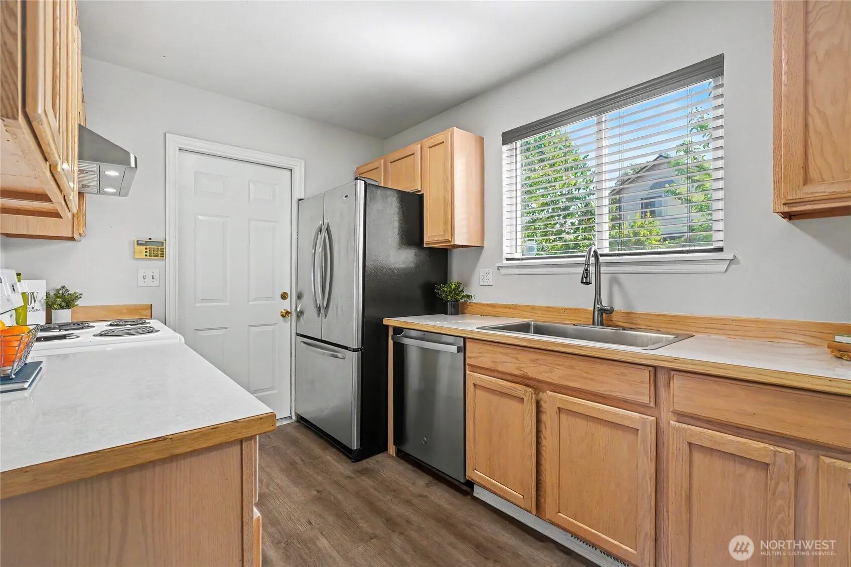 Property photo for 314 Factory Avenue N, Renton photo 4
