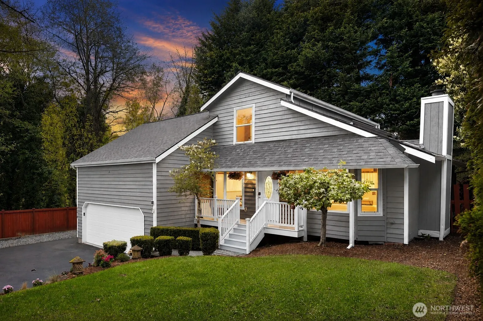 Property photo for 7214 Ne 155th Street, Kenmore photo 2