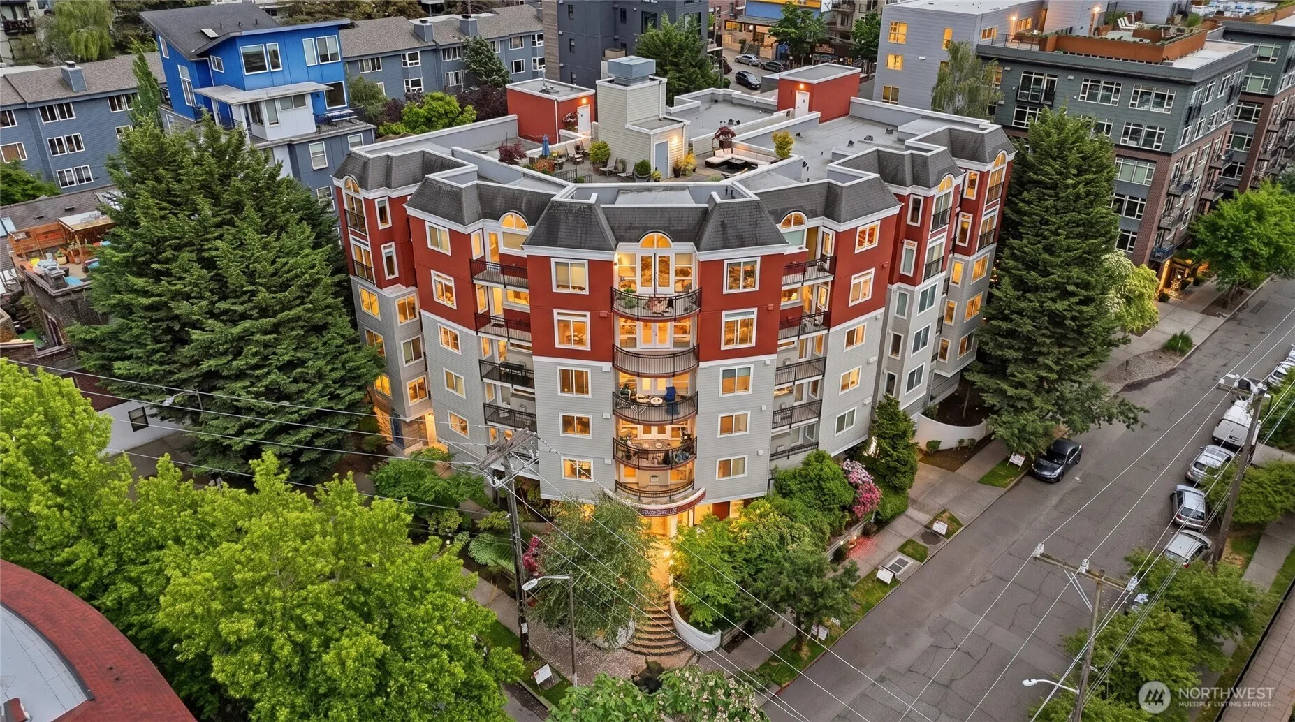 Property photo for 232 Belmont Avenue E #202, Seattle