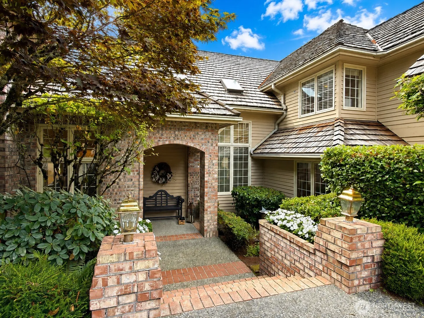 Property photo for 13713 209th Avenue Ne, Woodinville