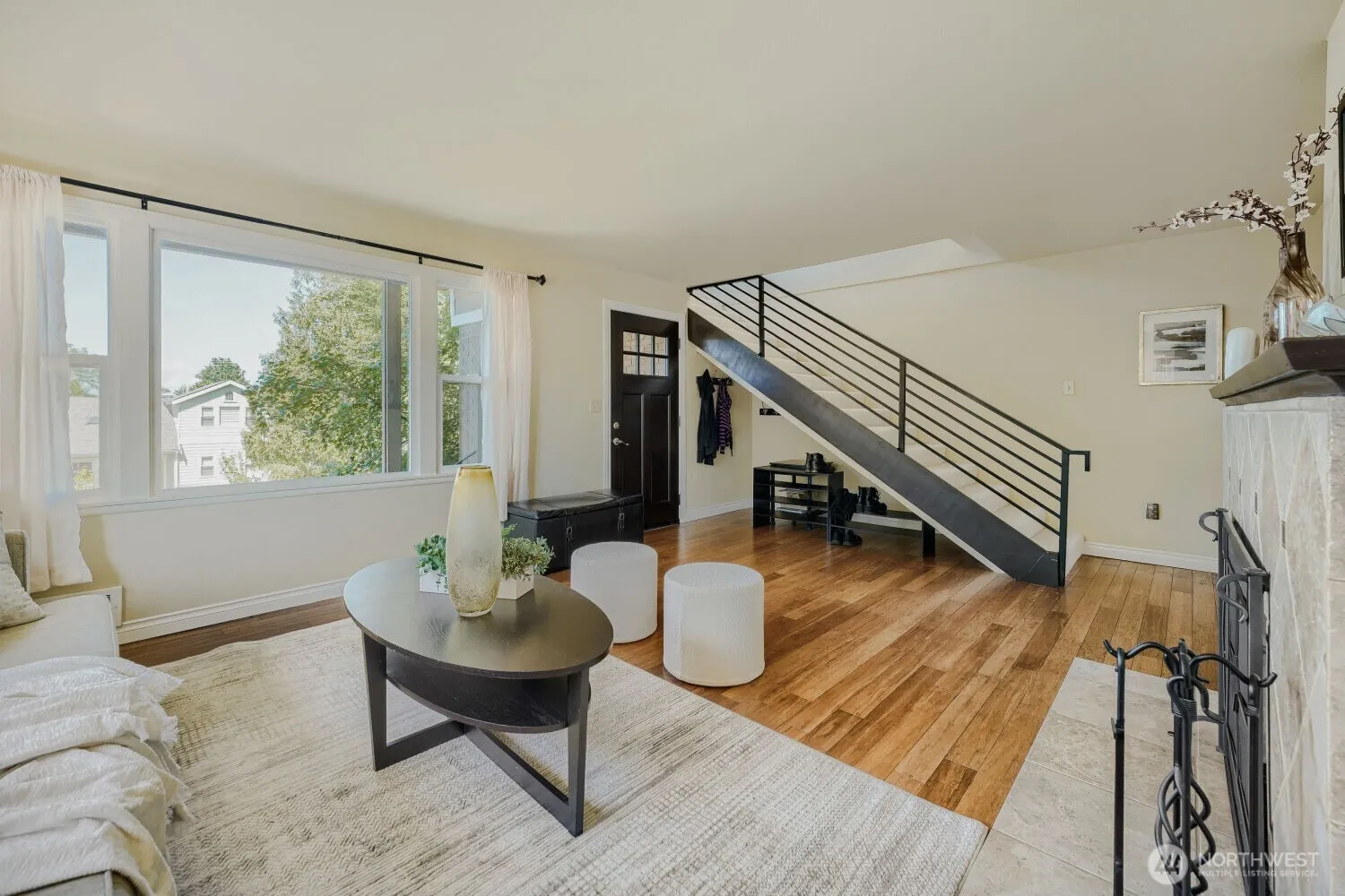 Property photo for 5632 42nd Avenue Sw, Seattle photo 5