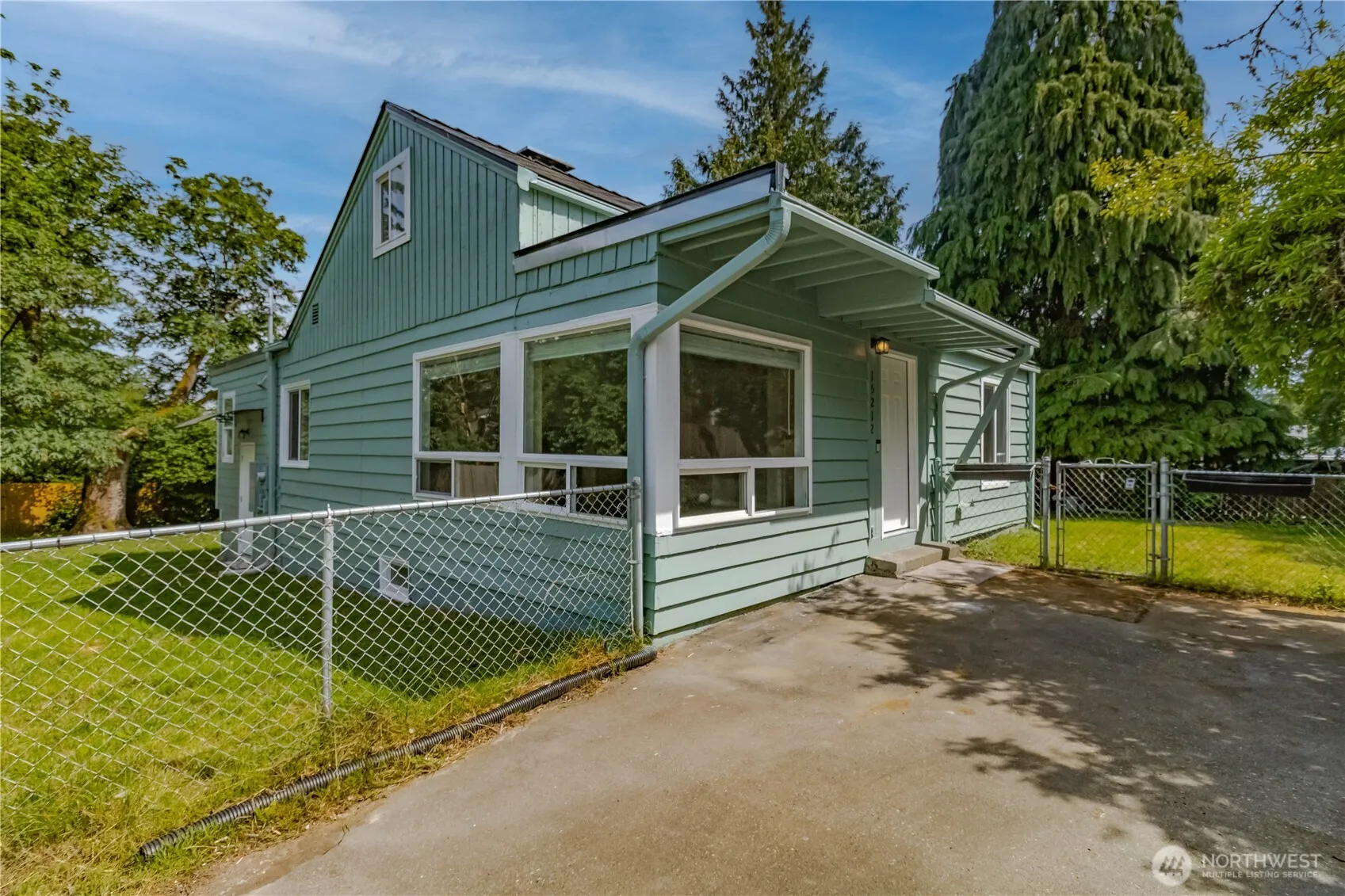 Property photo for 15212 37th Place S, Tukwila