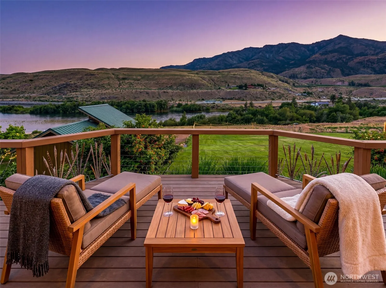 Property photo for 105 Bill Shaw Road, Pateros photo 2
