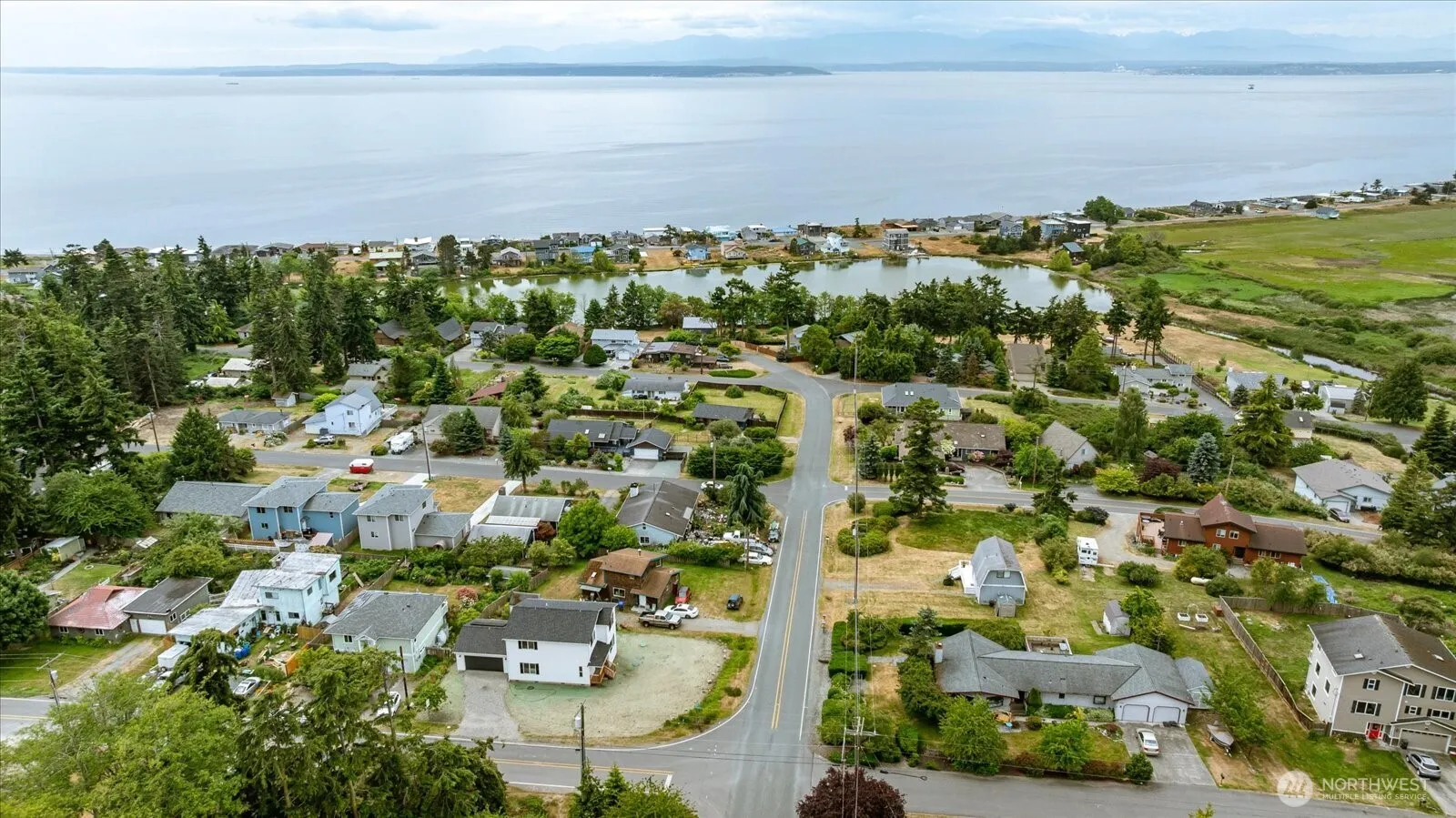Property photo for 1240 Admirals Drive, Coupeville photo 4