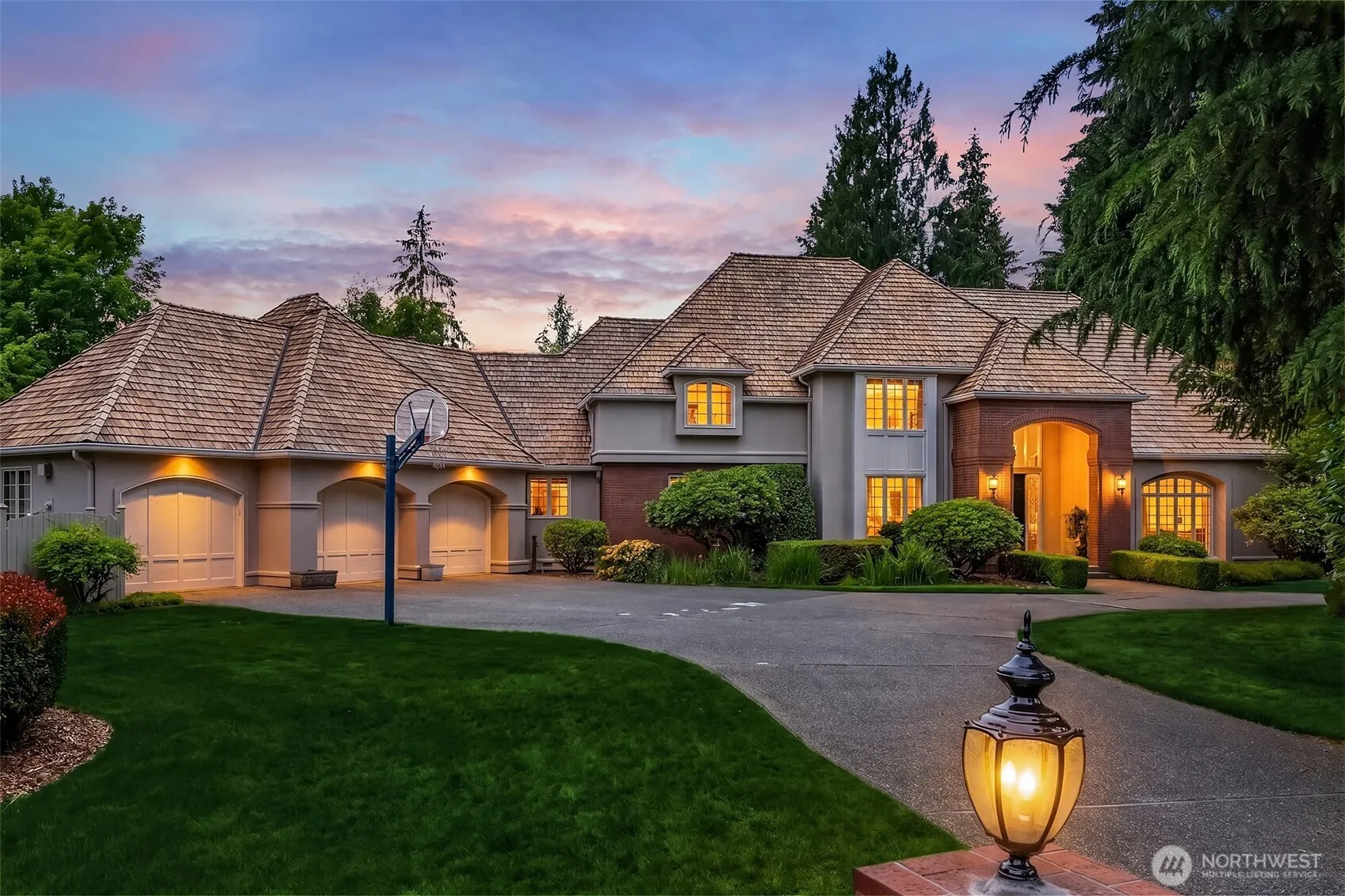 Property photo for 13905 212th Drive Ne, Woodinville