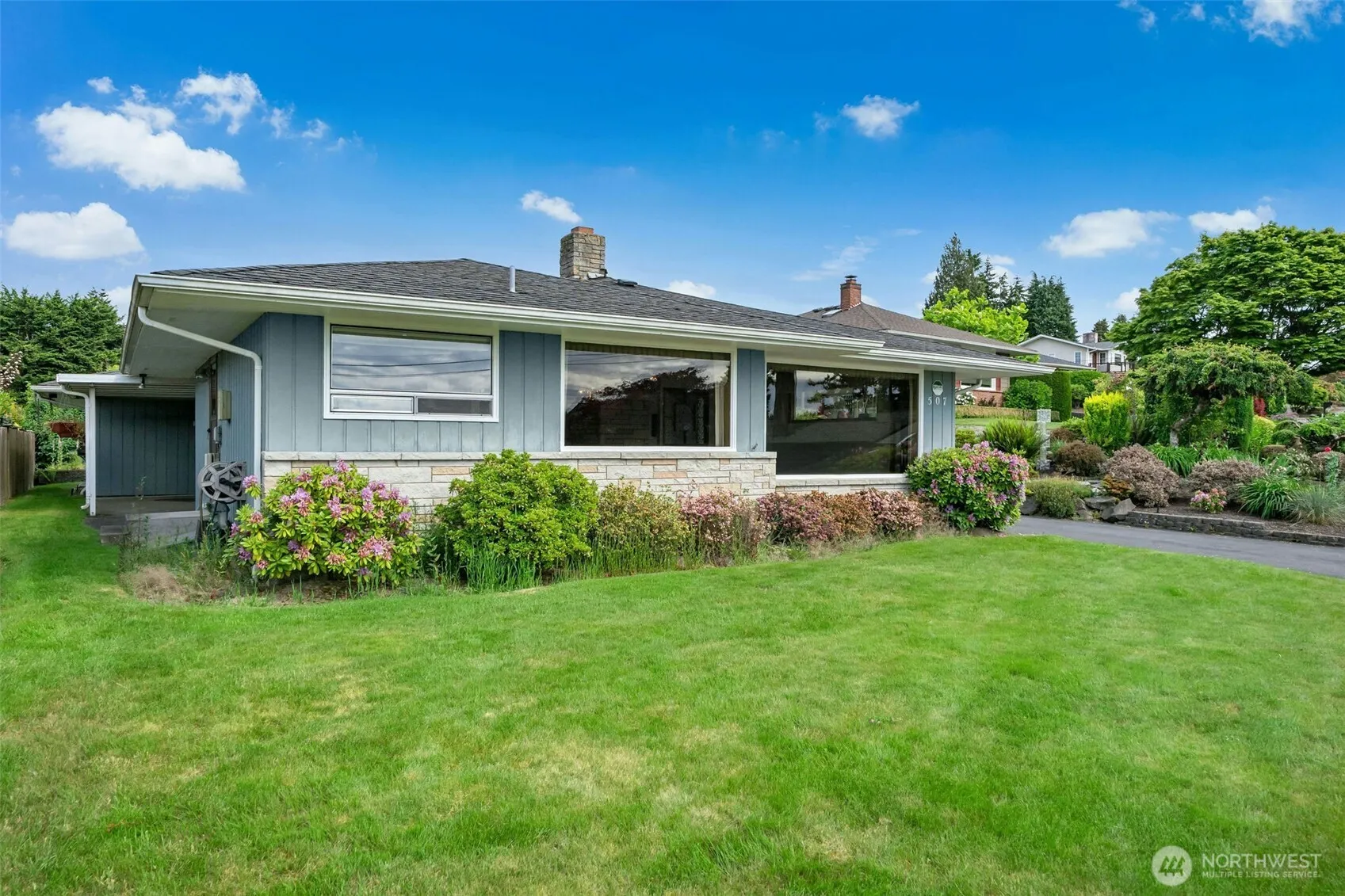 Property photo for 507 View Ridge Drive, Everett