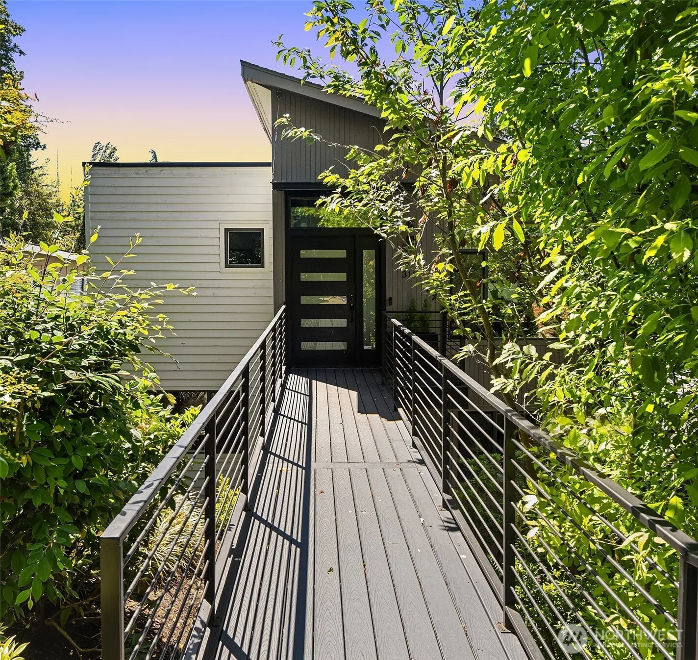 Property photo for 311 34th Avenue E, Seattle