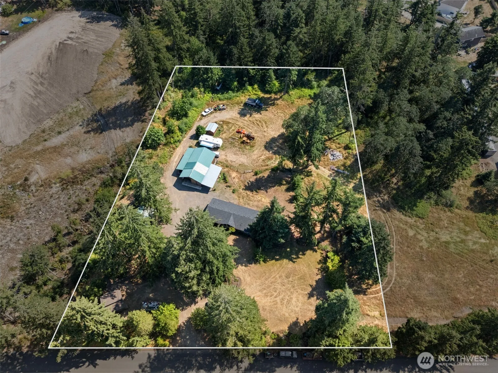 Property photo for 12441 133rd Avenue Se, Rainier photo 2