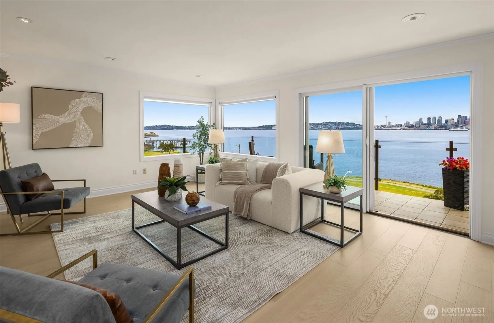 Property photo for 1737 Harbor Avenue Sw #405-s, Seattle