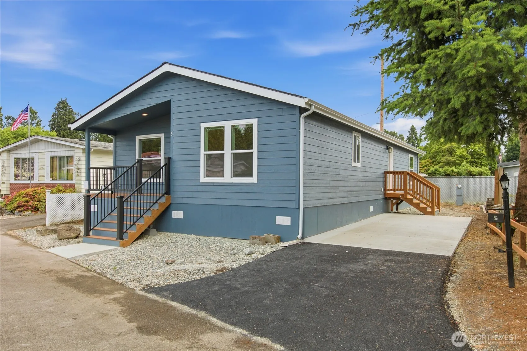 Property photo for 1510 Maple Lane #5, Kent