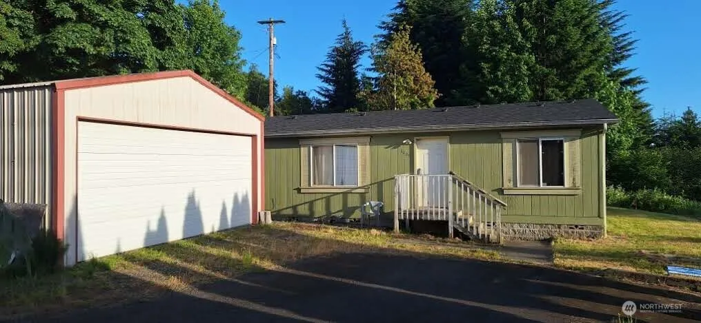 Property photo for 1009 Ne Soland Court, Winlock