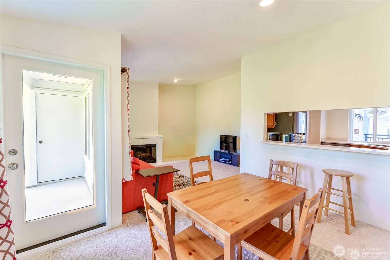 Property photo for 907 N 163rd Street #a32, Shoreline photo 3