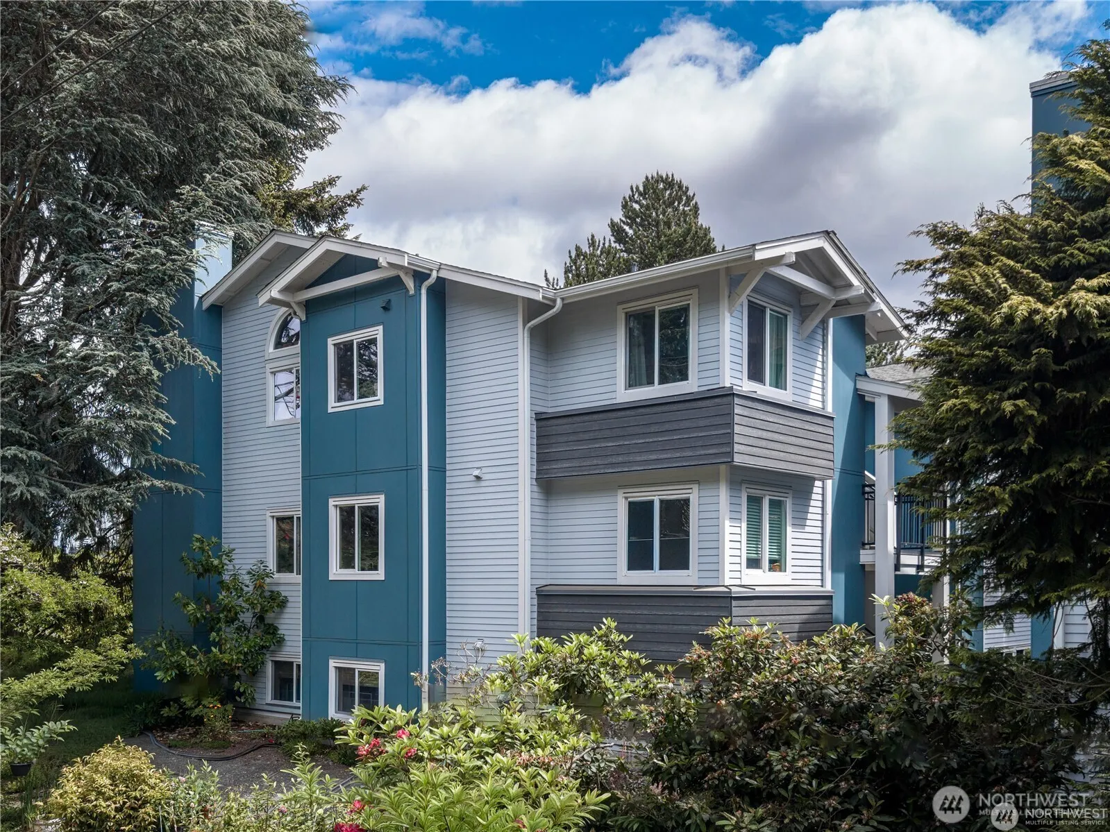 Property photo for 907 N 163rd Street #a32, Shoreline