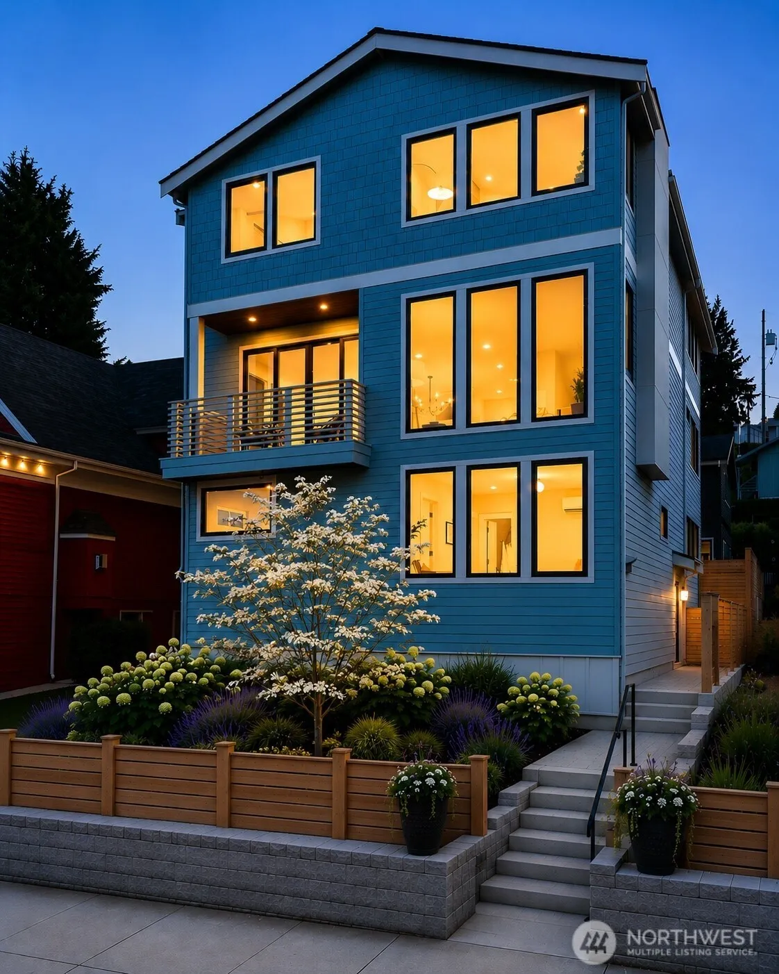 Property photo for 909 32nd Avenue S #a, Seattle