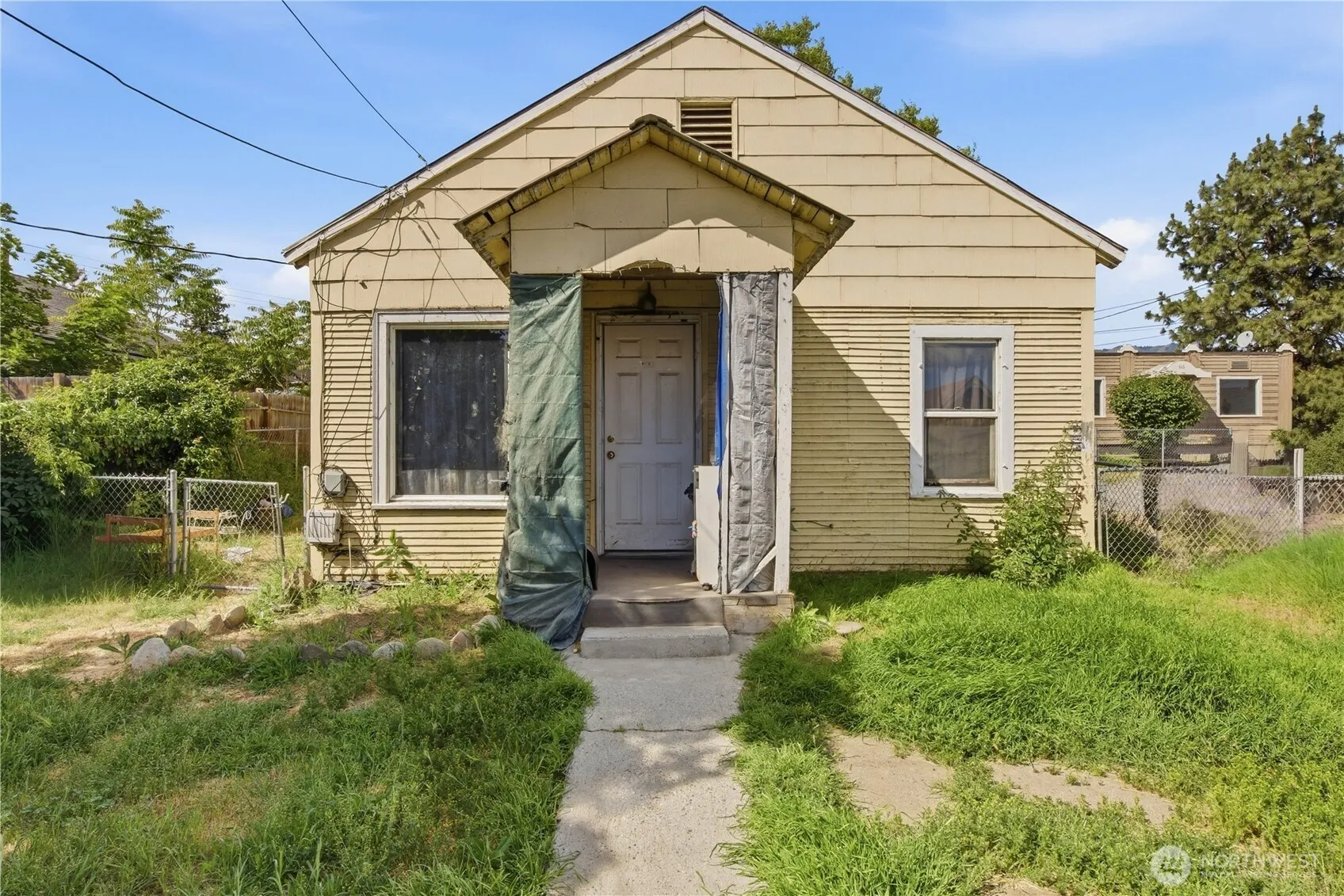 Property photo for 620 S Chelan Avenue, Wenatchee