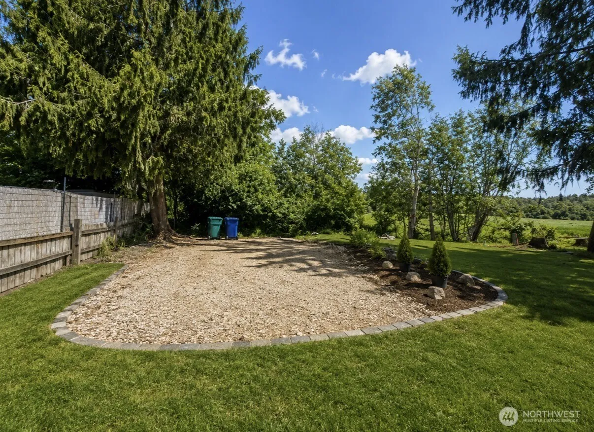 Property photo for 2317 Twin Place, Anacortes photo 3