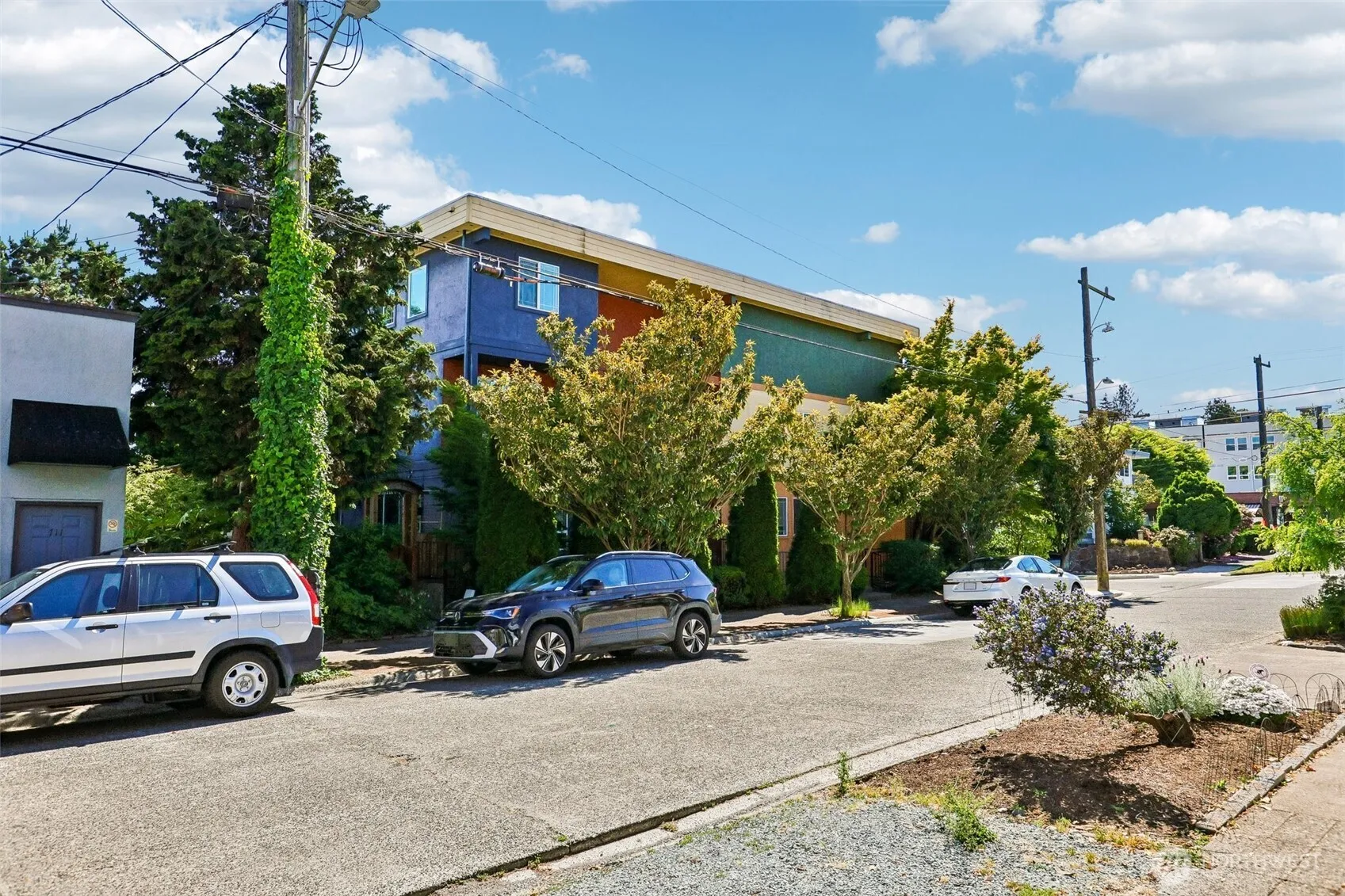 Property photo for 717 Nw 70th Street #203, Seattle photo 3