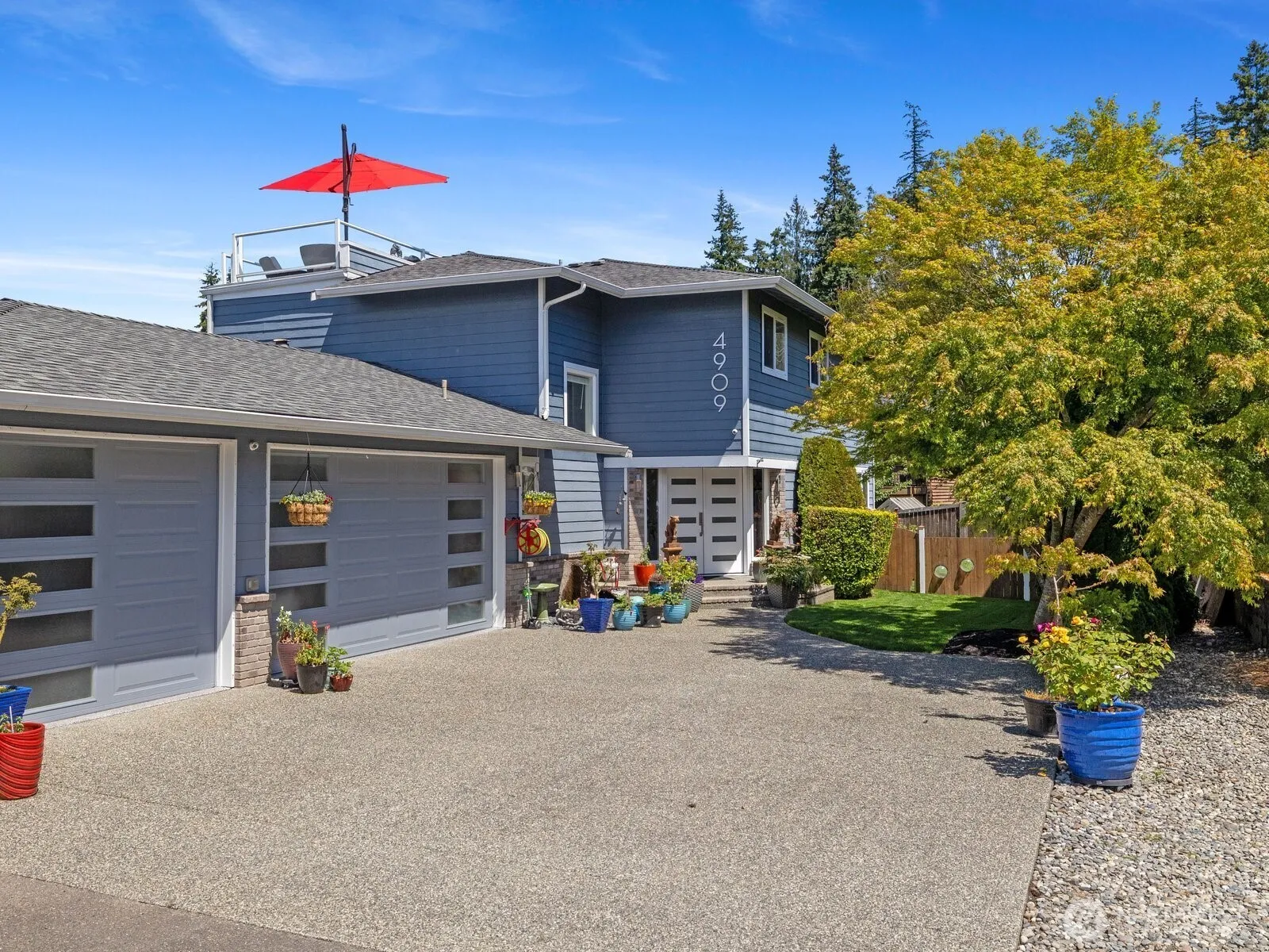 Property photo for 4909 Chinook Drive, Everett