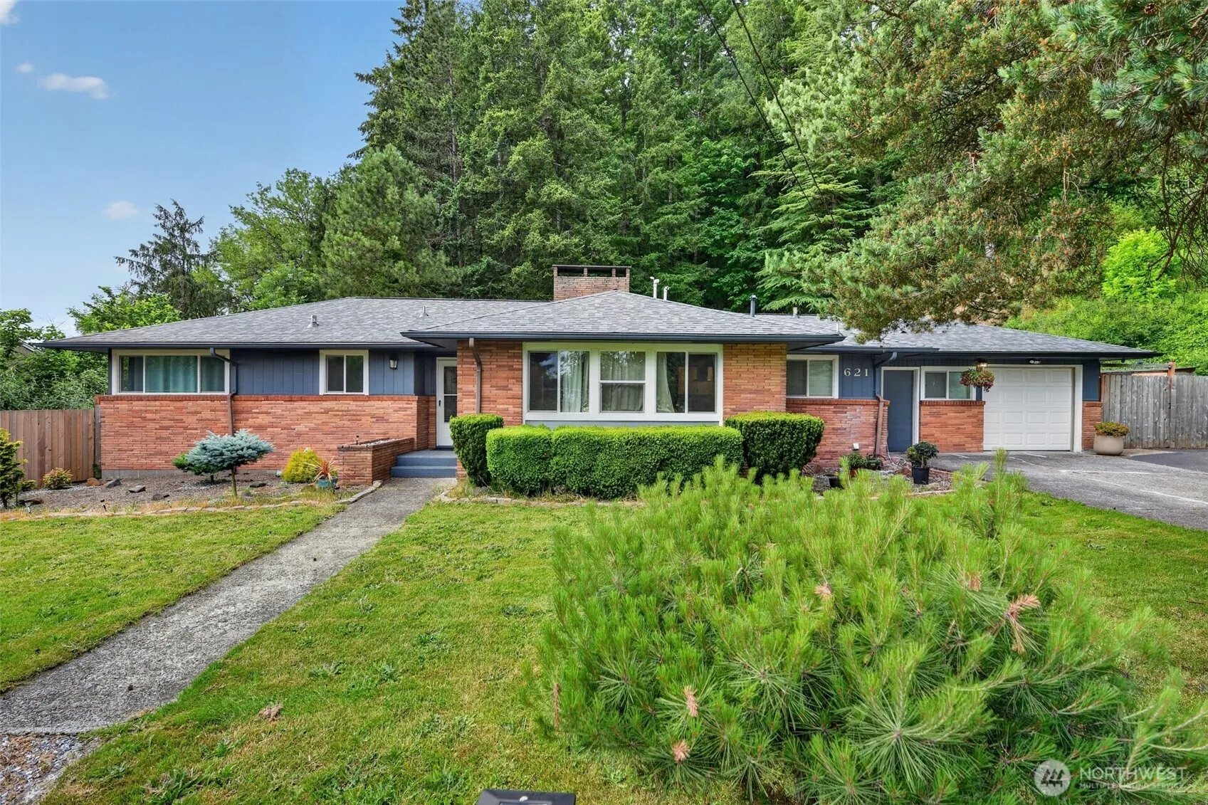 Property photo for 621 E Summa Street, Centralia