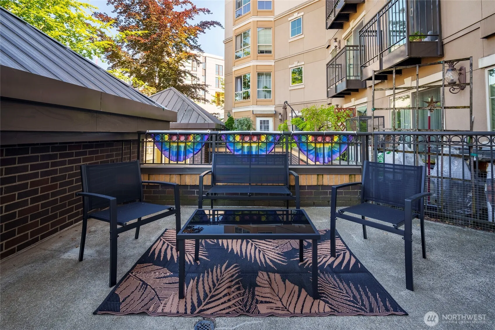 Property photo for 1125 E Olive Street #202, Seattle photo 3