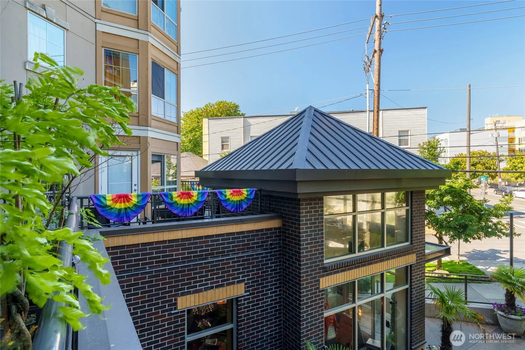 1125 E Olive Street #202