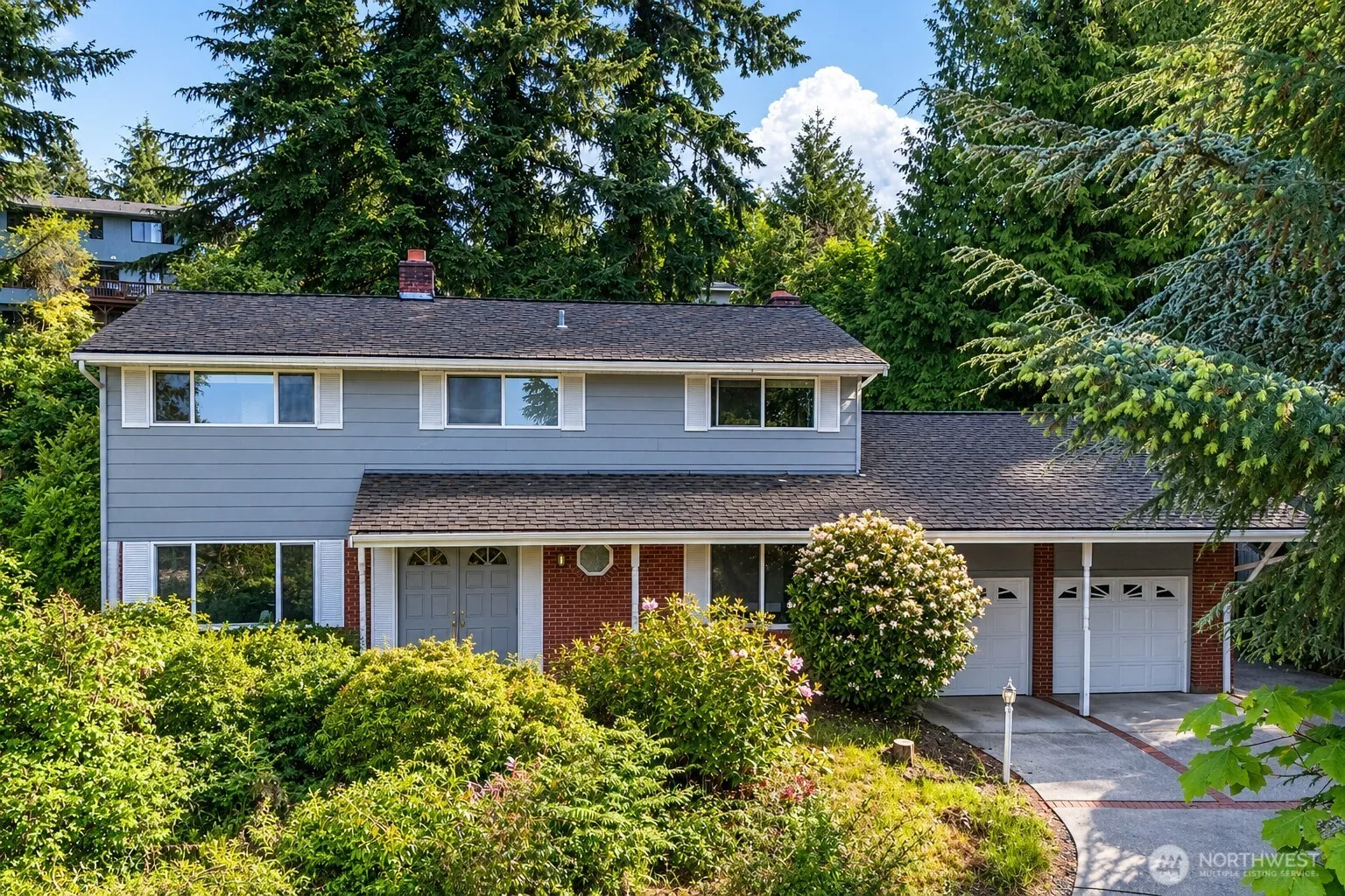 Property photo for 14901 Se 47th Place, Bellevue