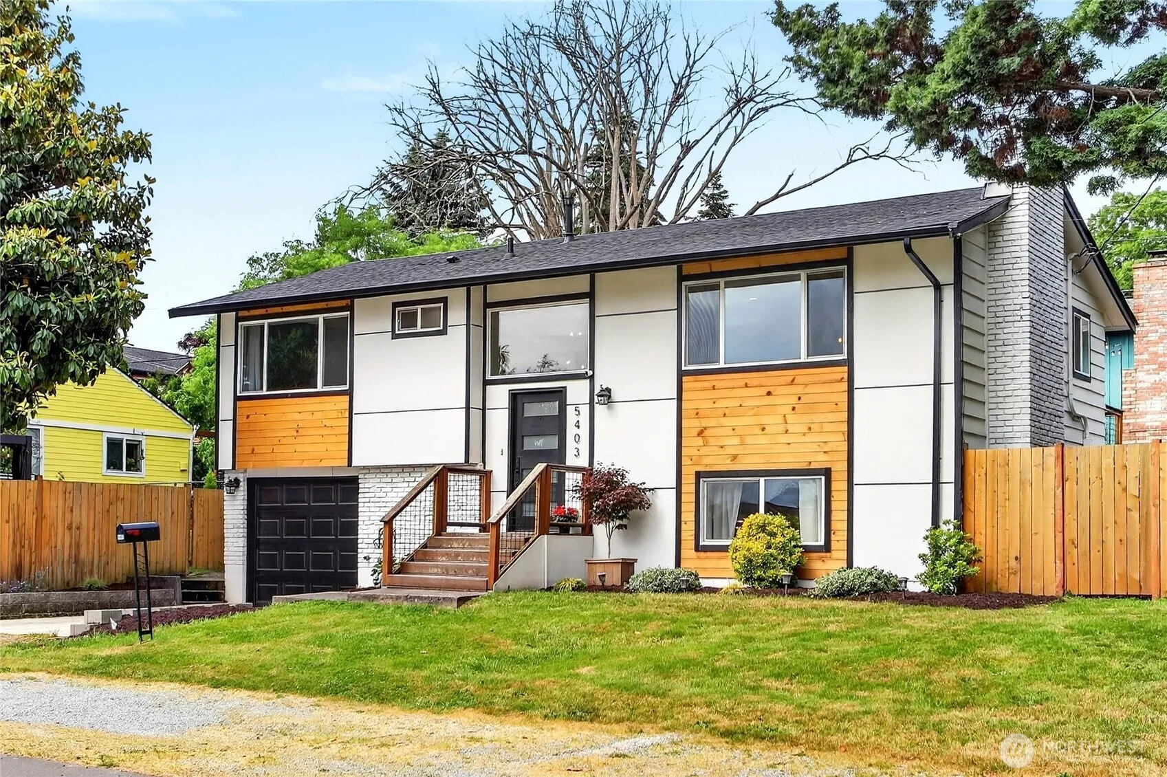 Property photo for 5403 34th Avenue Sw, Seattle