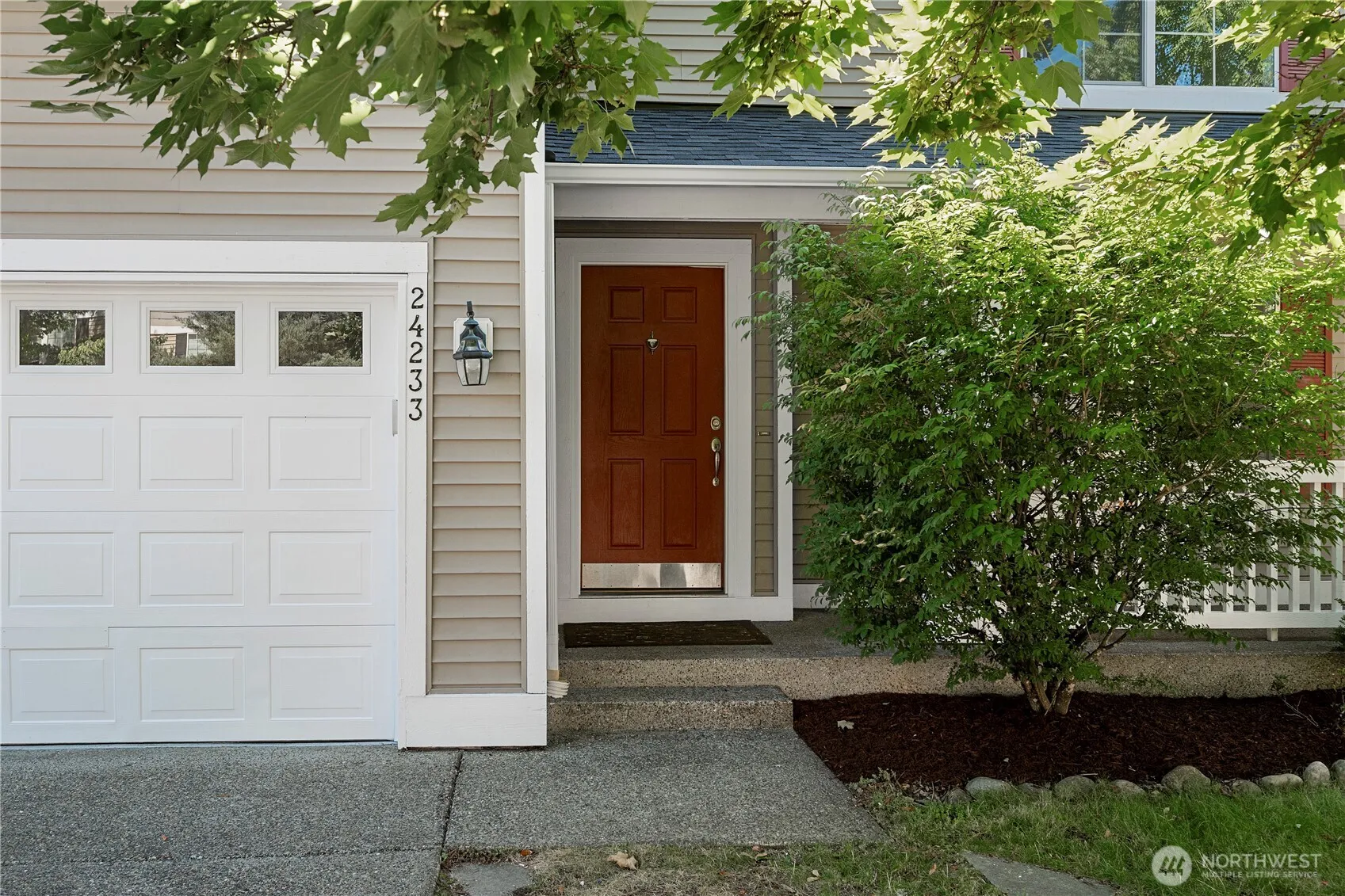 Property photo for 24233 237th Way Se, Maple Valley