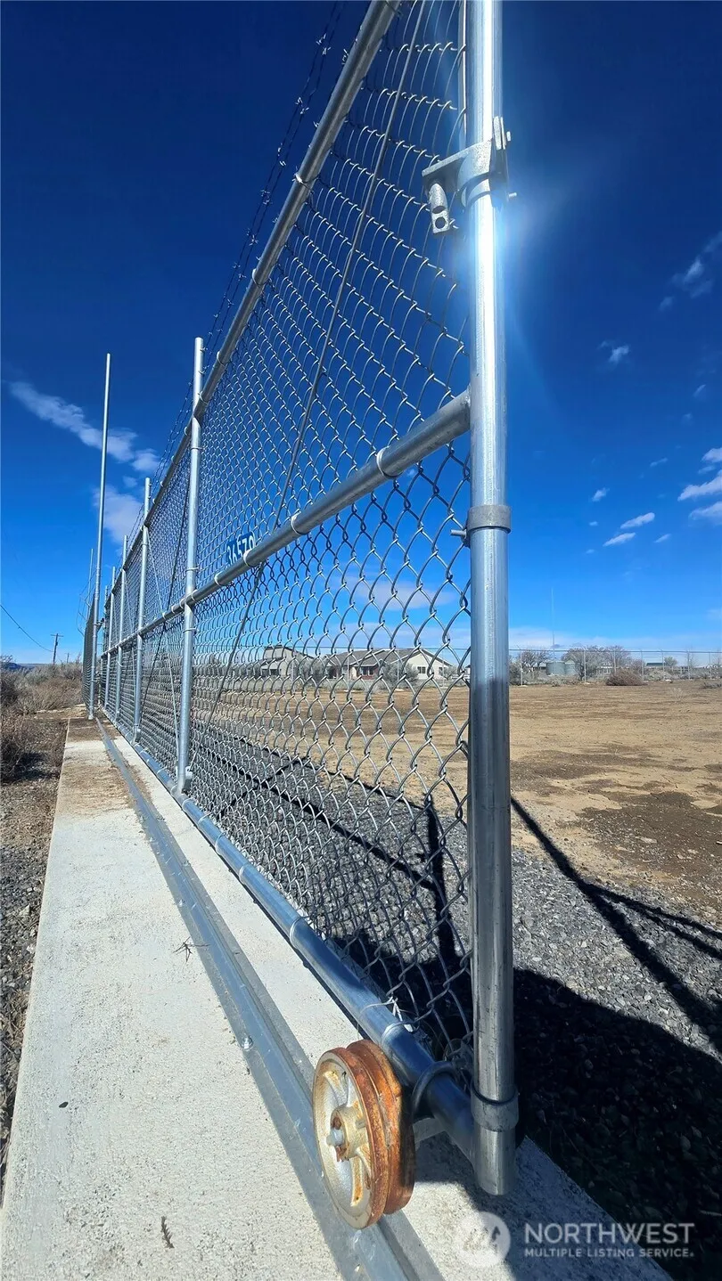 Property photo for 36579 Ne Rd I.8, Coulee City