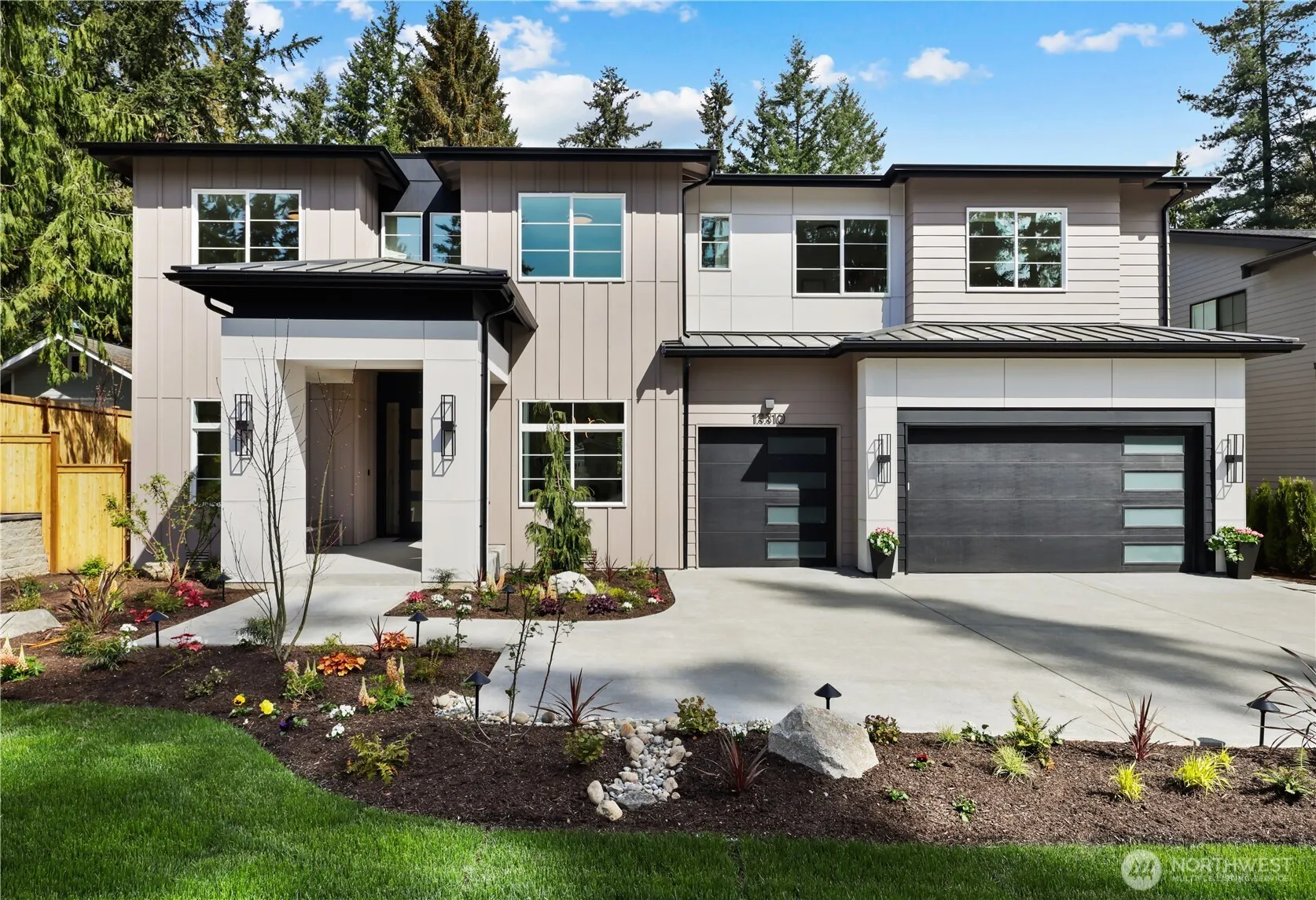 Property photo for 13310 Ne 112th Place, Redmond, WA 98052