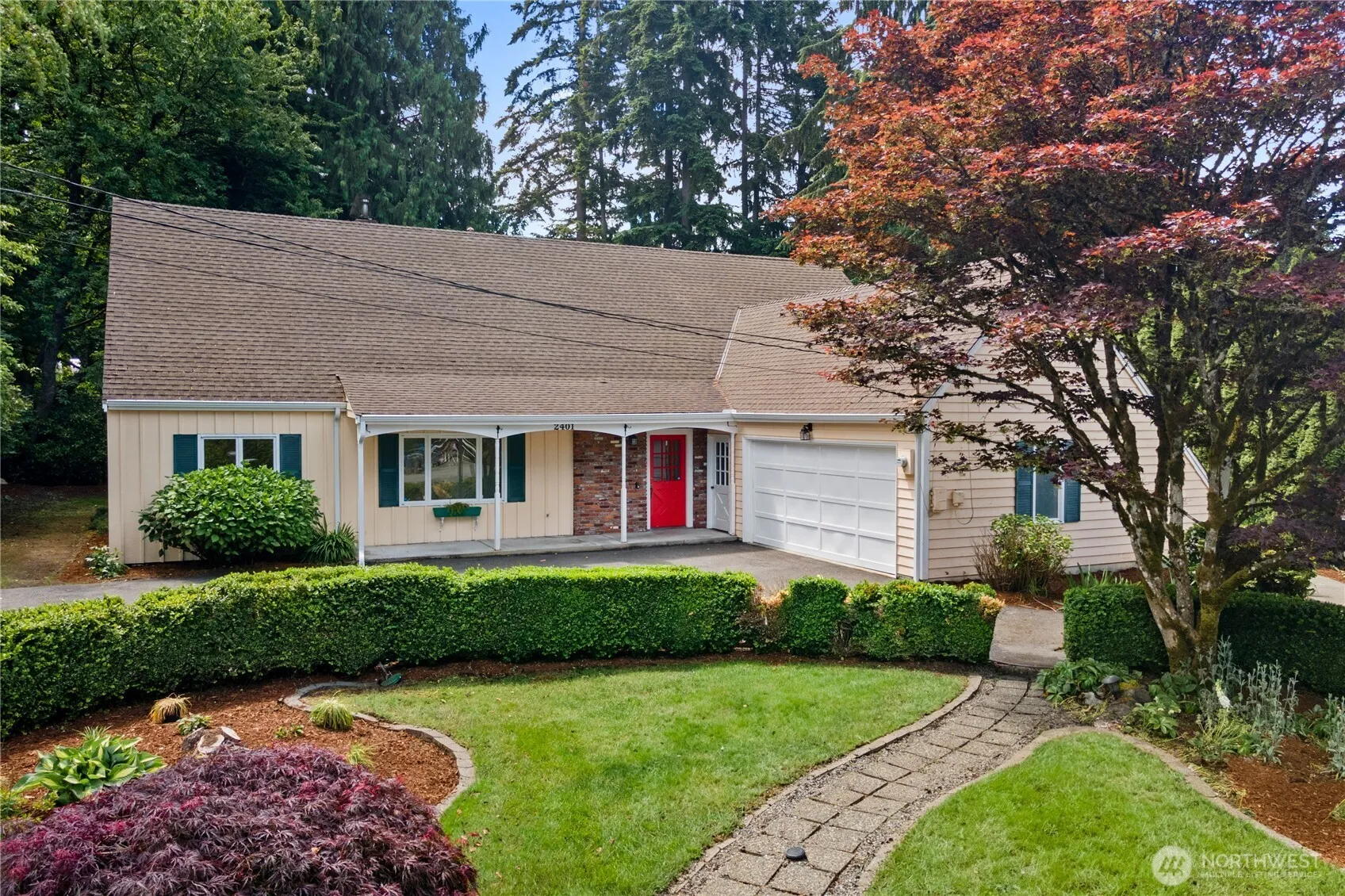 Property photo for 2401 Sw 316th Street, Federal Way