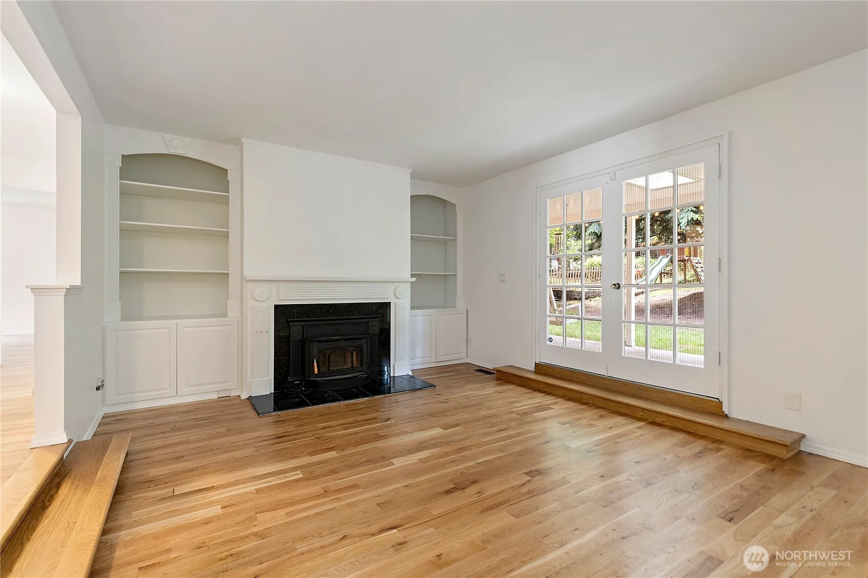 Property photo for 2401 Sw 316th Street, Federal Way photo 5