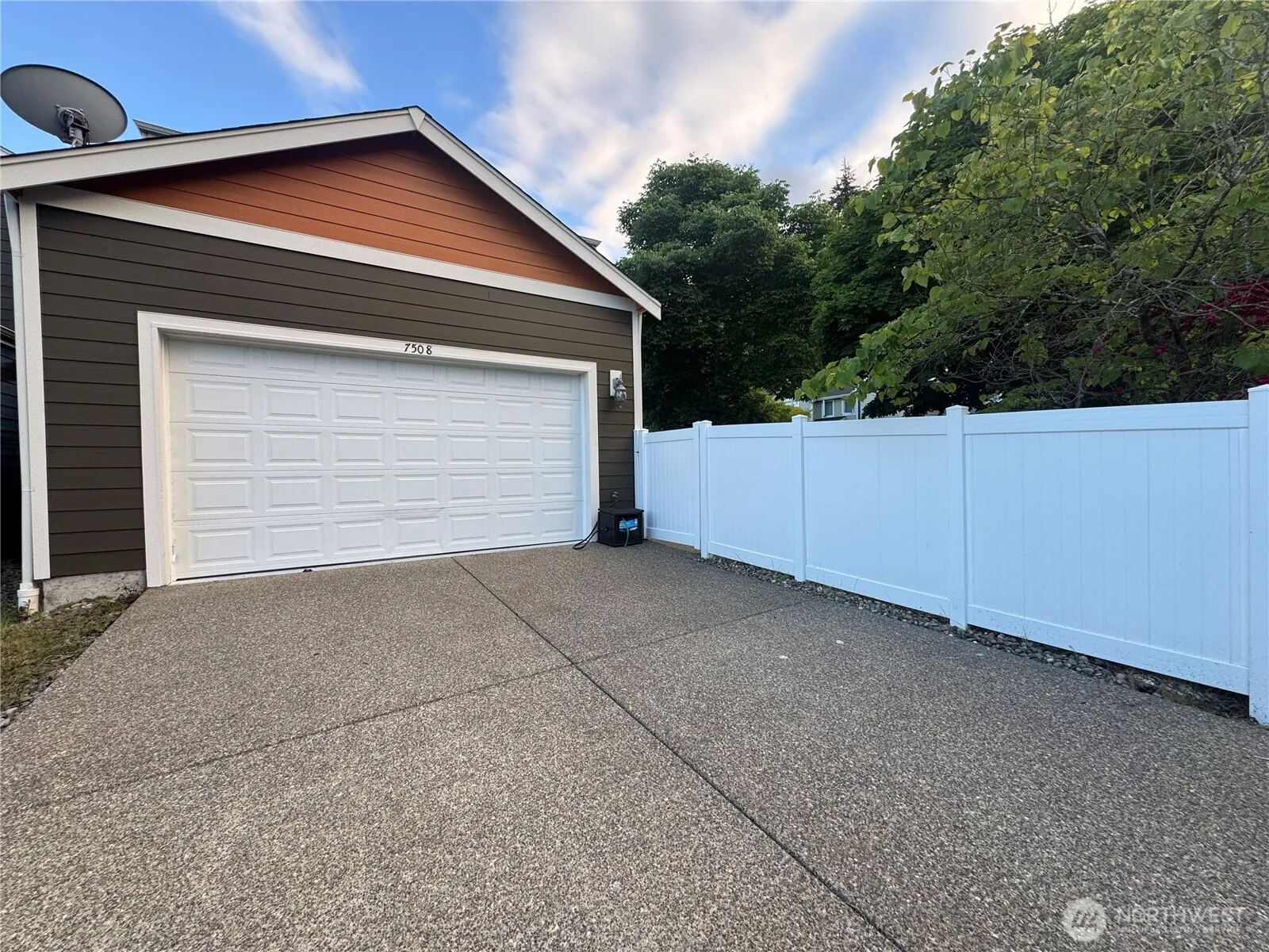 Property photo for 7508 Kodiak Avenue Ne, Lacey photo 5